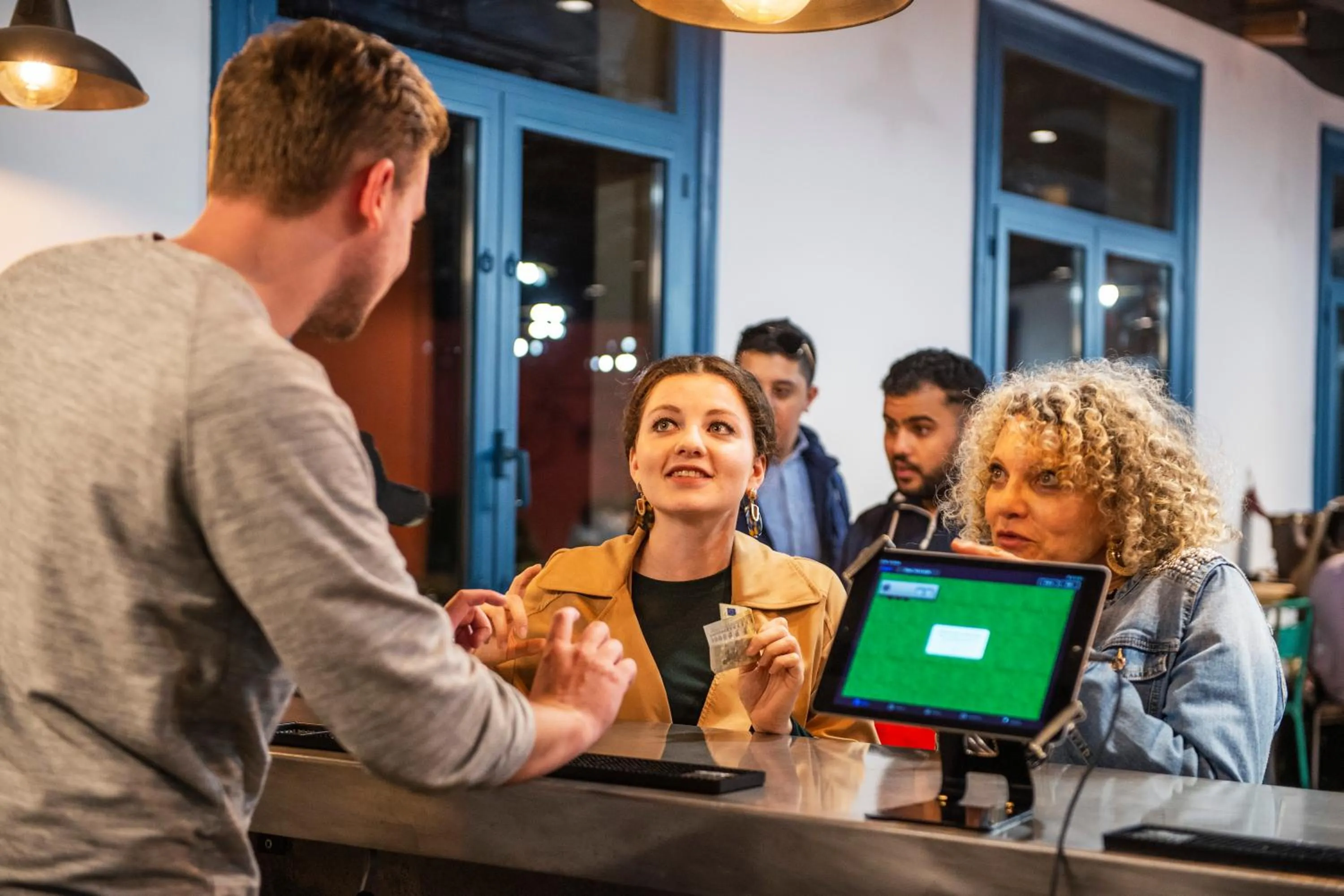 People in Safestay Barcelona Passeig de Gràcia