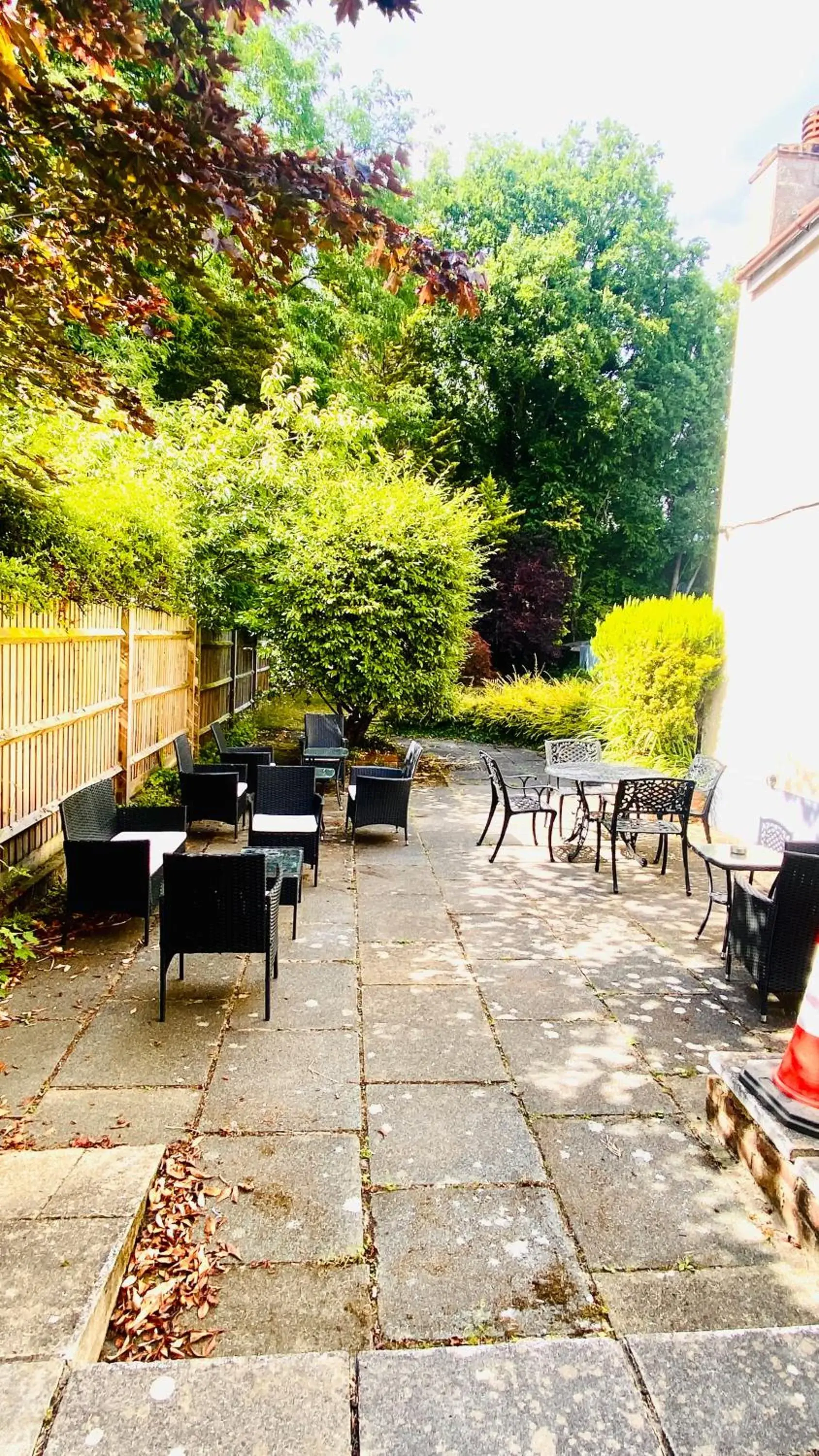 Patio in Dial House Hotel