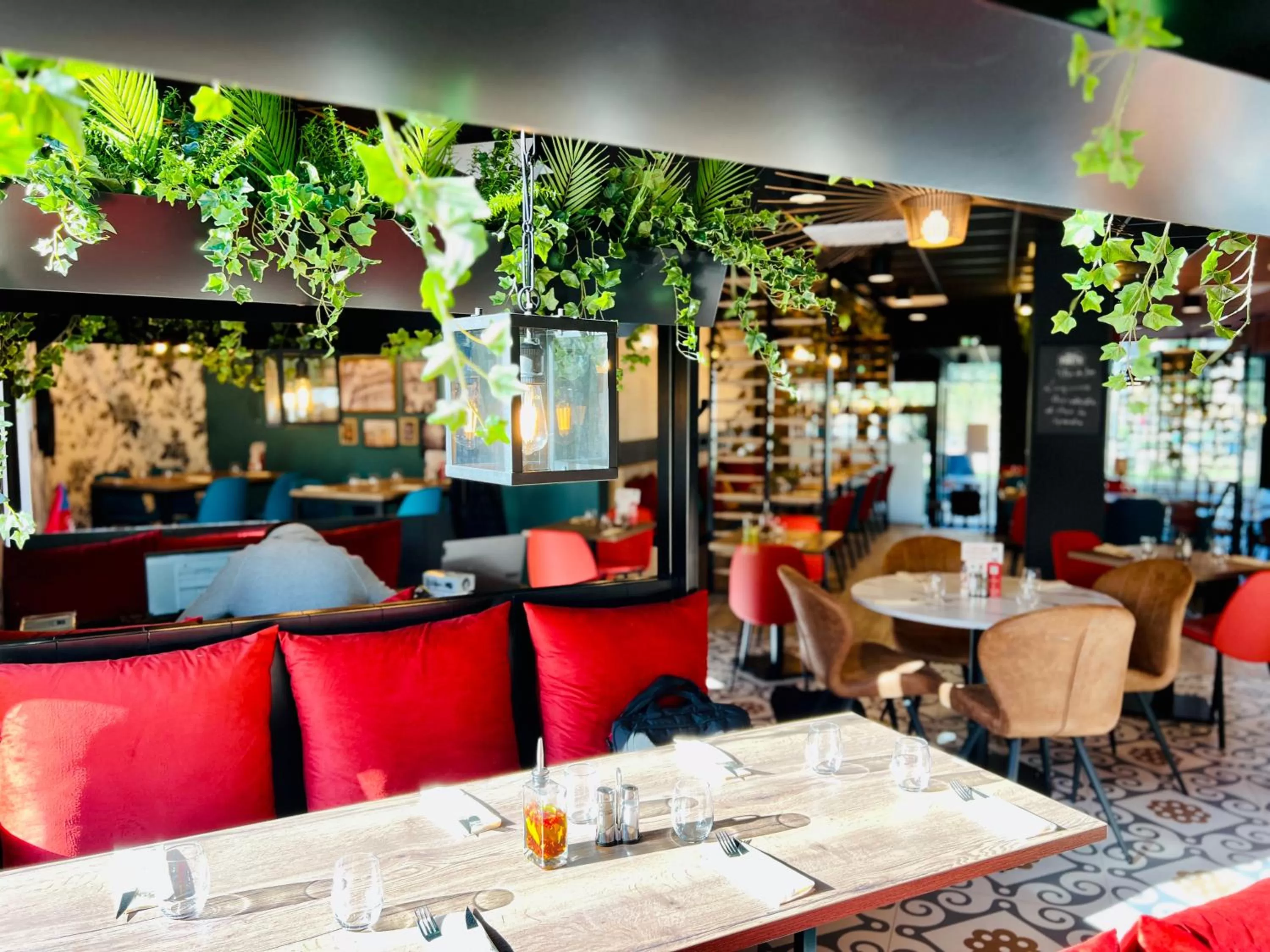 Restaurant/places to eat in ibis budget Besançon Centre Gare