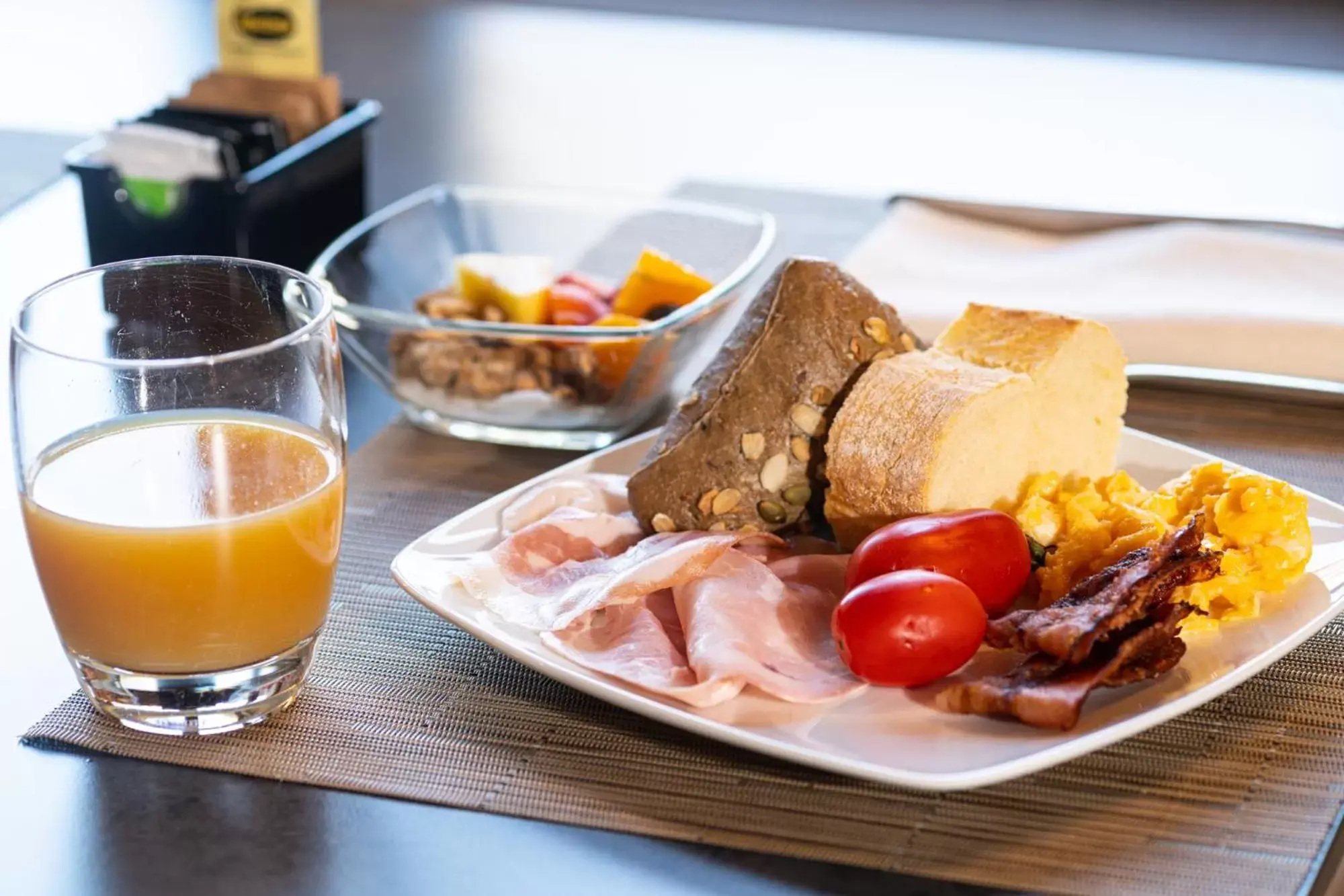 Breakfast in Le Torri - Castiglione Falletto