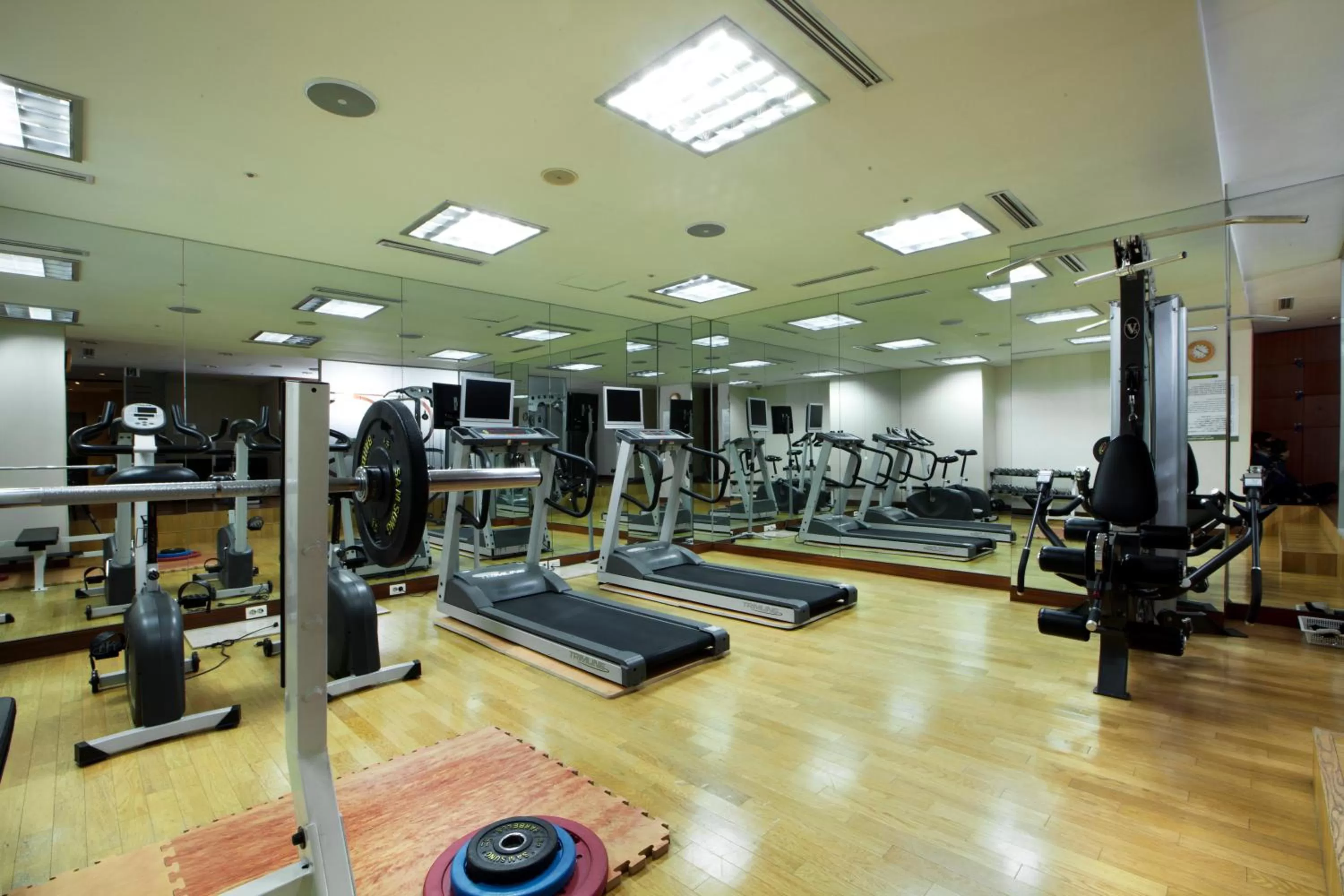 Fitness centre/facilities in Best Western Premier Gangnam Hotel