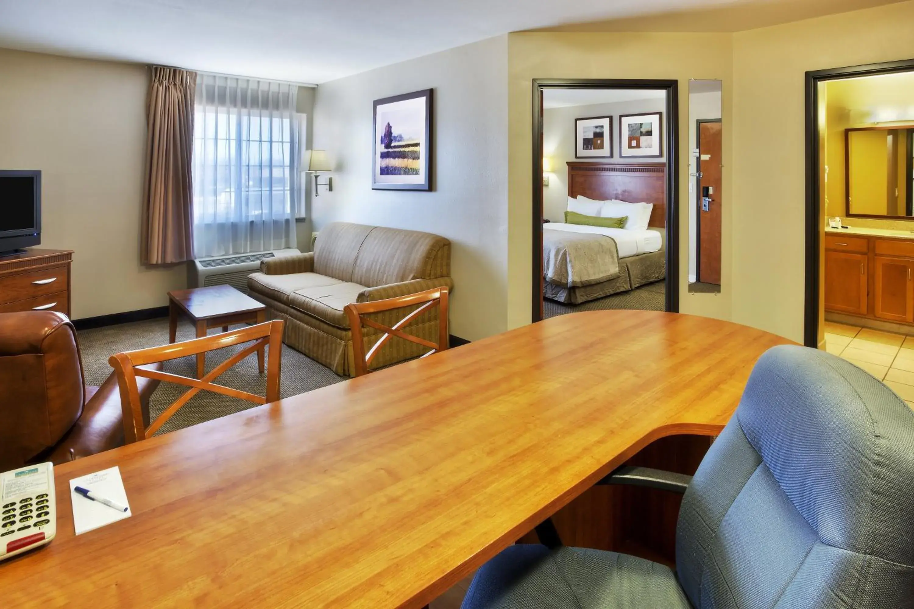 Bedroom, Seating Area in Candlewood Suites Killeen, an IHG Hotel