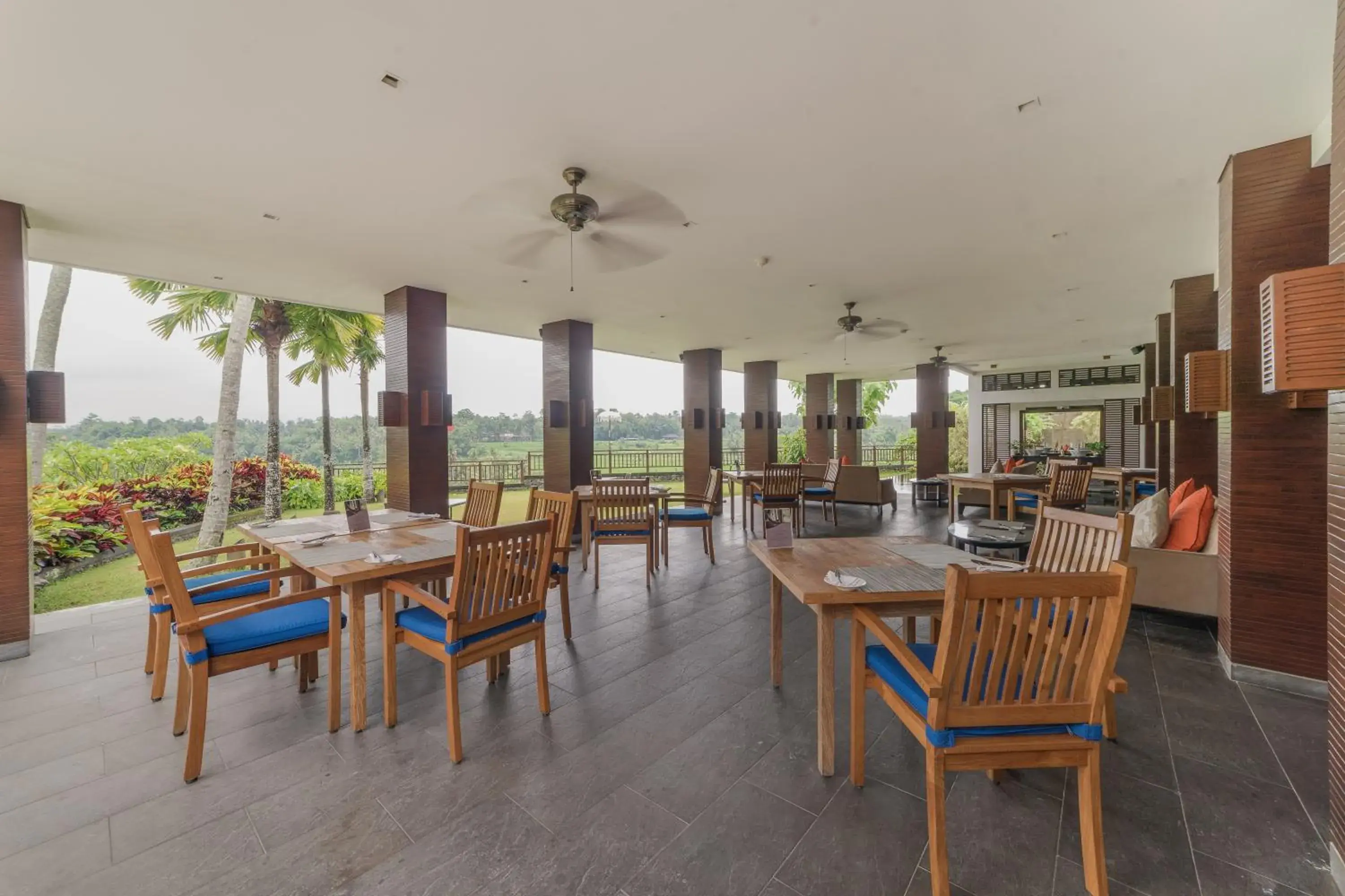 Restaurant/Places to Eat in The Samaya Ubud Villas