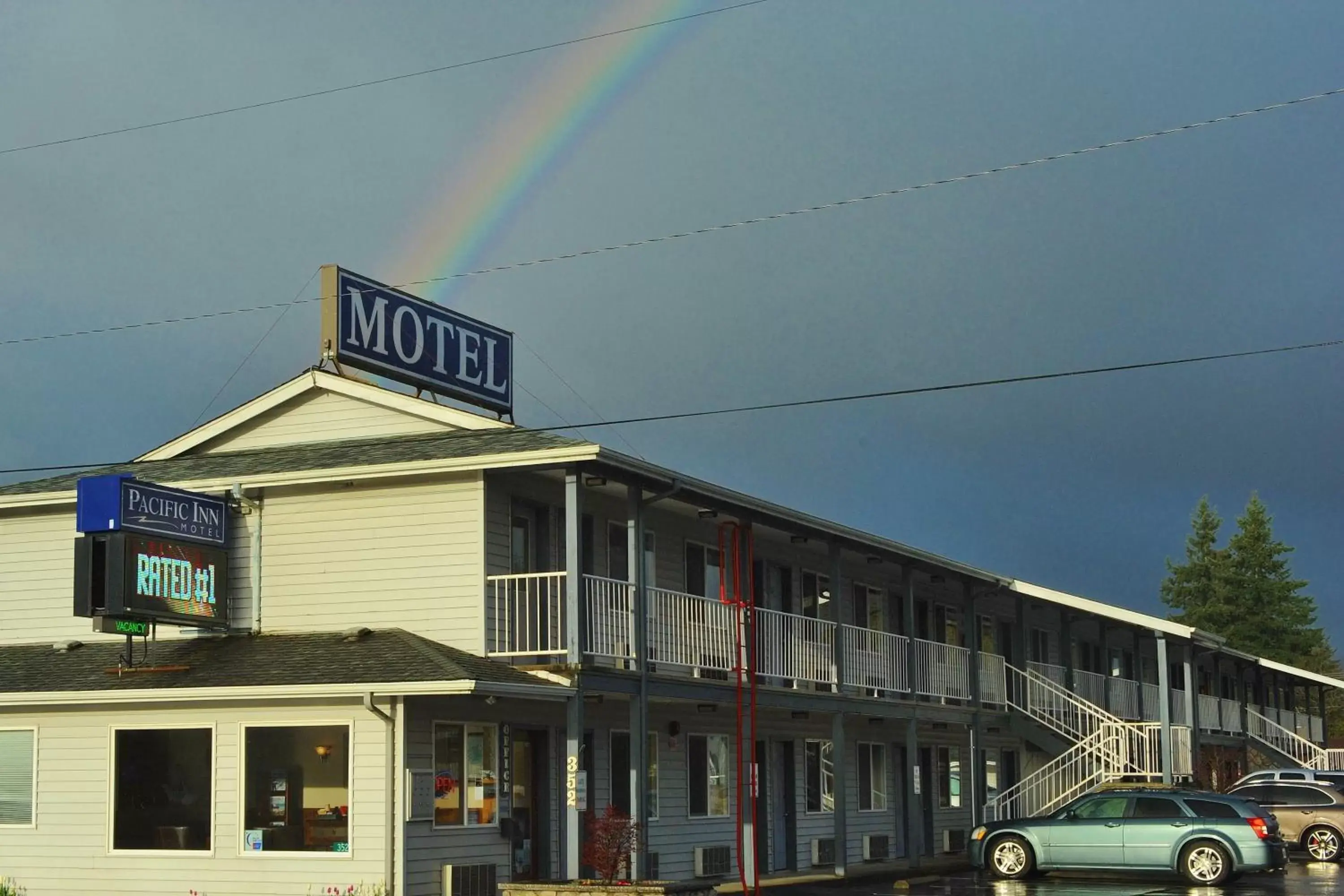 Property Building in Pacific Inn Motel