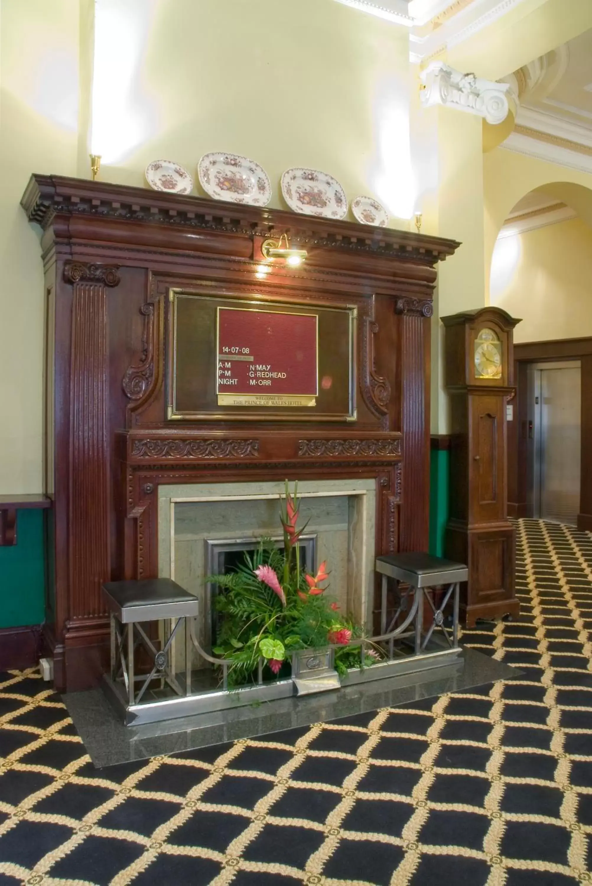 Lobby or reception in Prince Of Wales Hotel