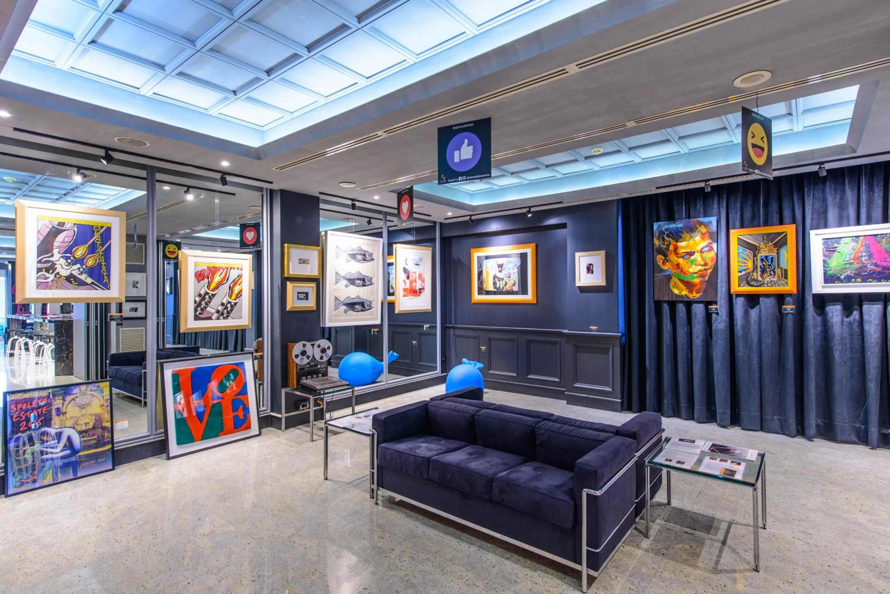 Seating area in Admiral Art Hotel