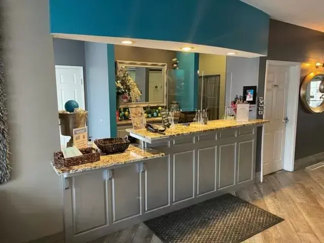 River Hills Hotel- Mankato River Hills Hotel- Mankato