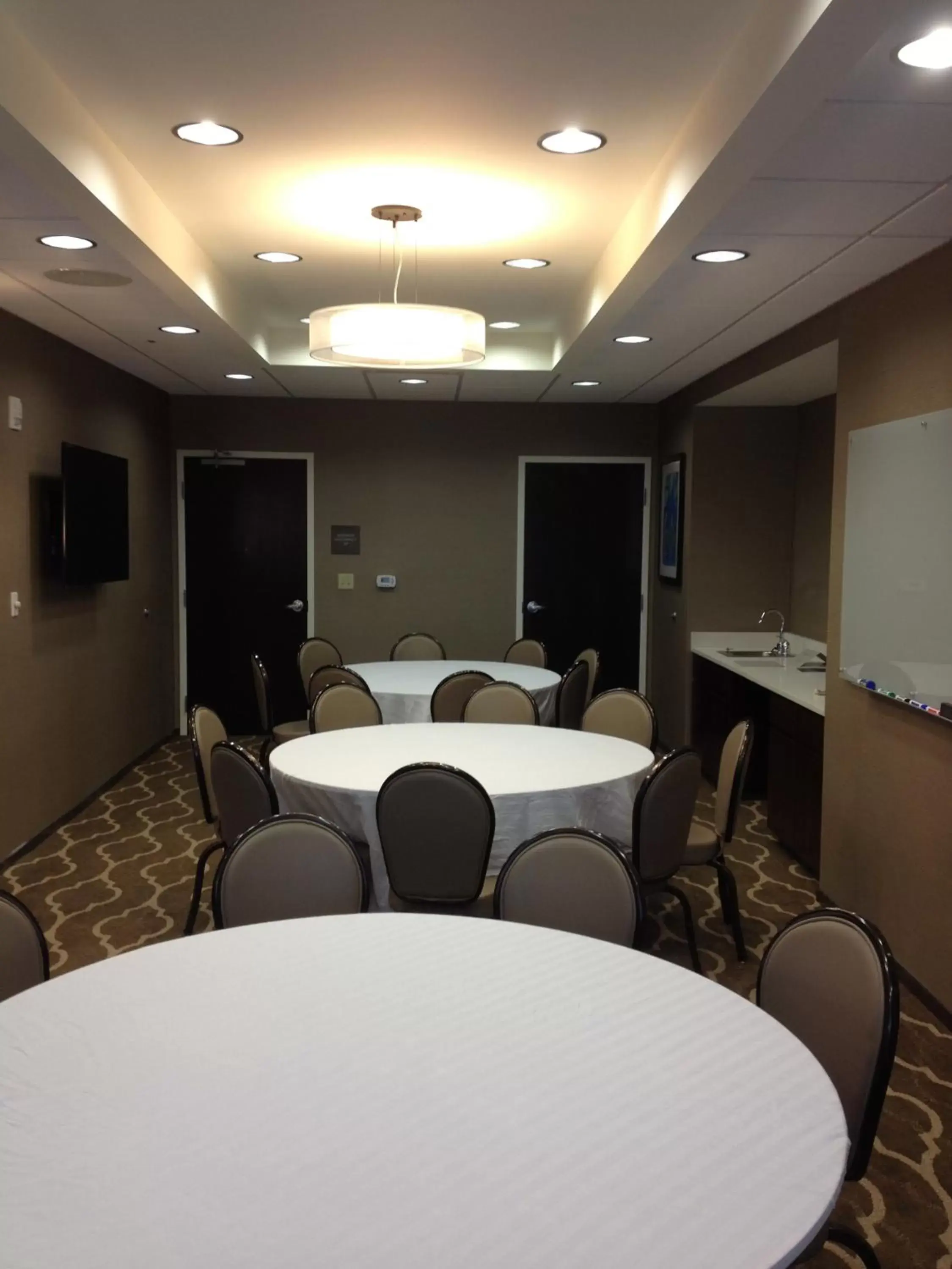 Meeting/conference room in Comfort Suites-Youngstown North
