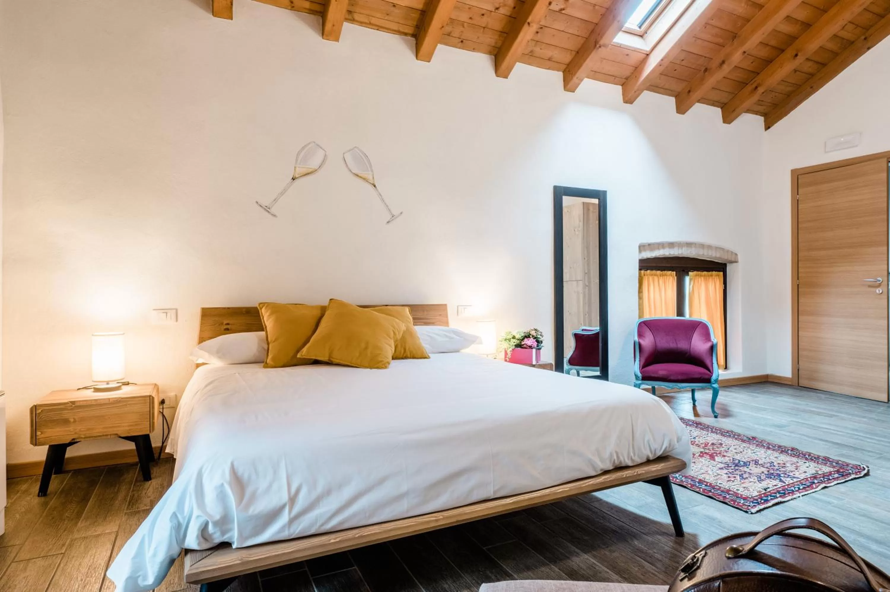 Photo of the whole room, Bed in SMART San Martino