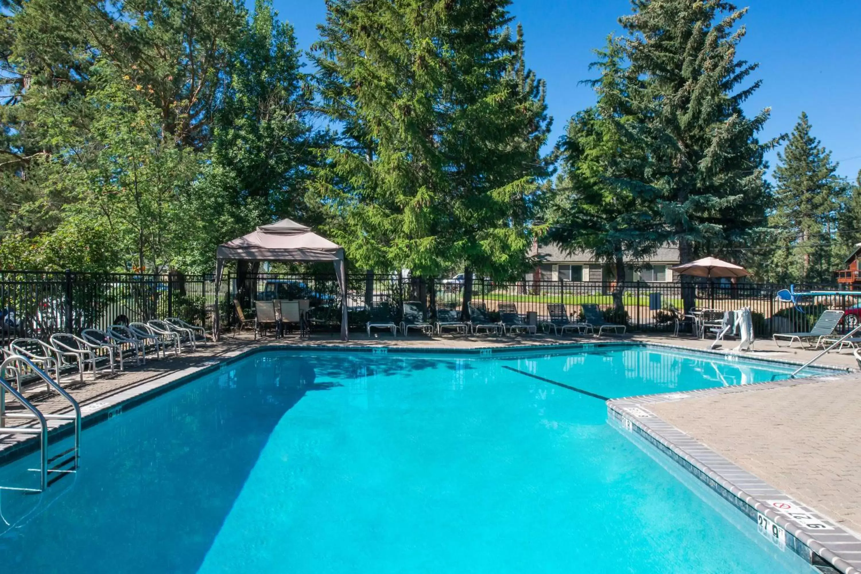 On site, Swimming Pool in Station House Inn South Lake Tahoe, by Oliver