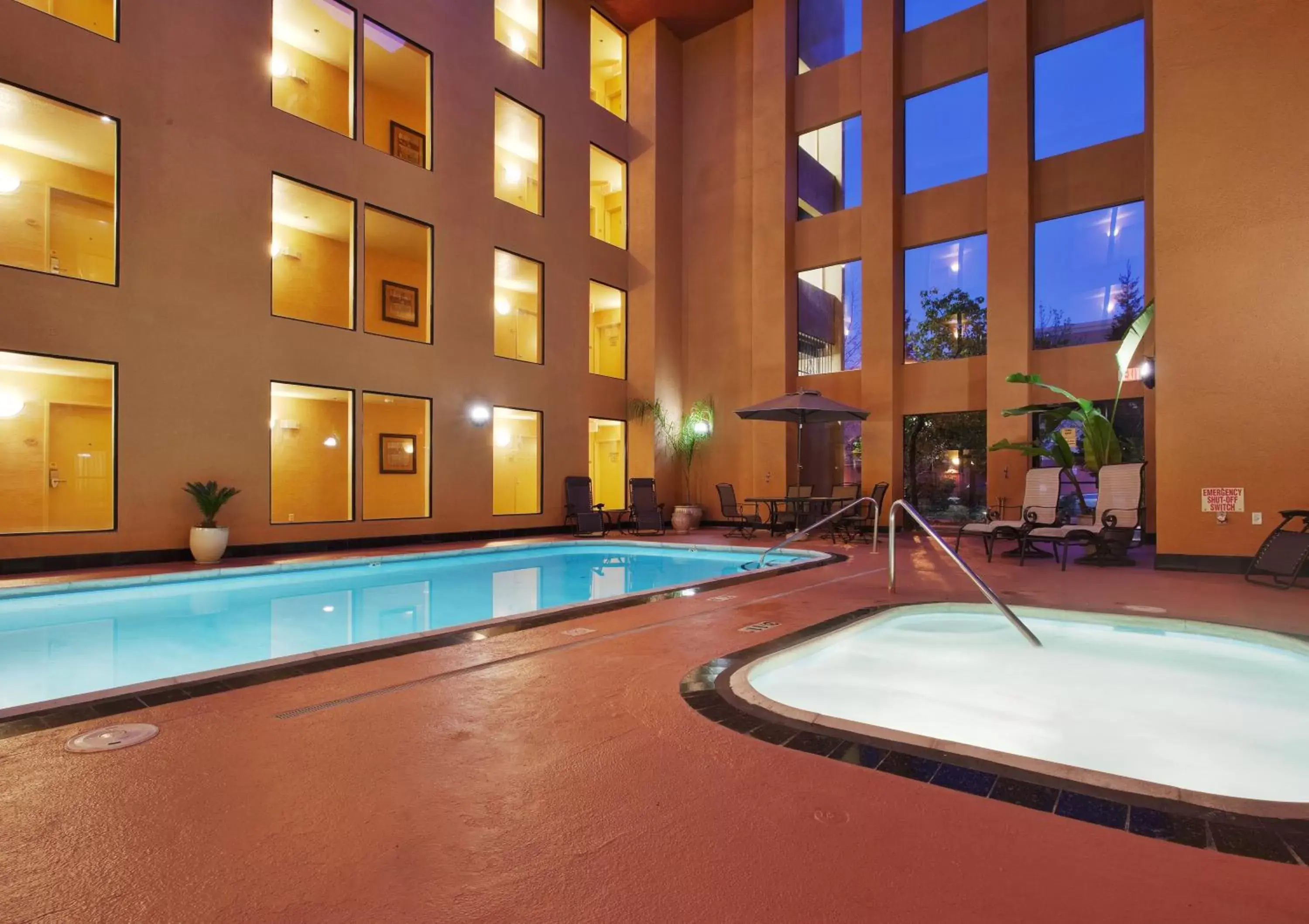 Swimming Pool in Holiday Inn Express Hotel Union City San Jose, an IHG Hotel