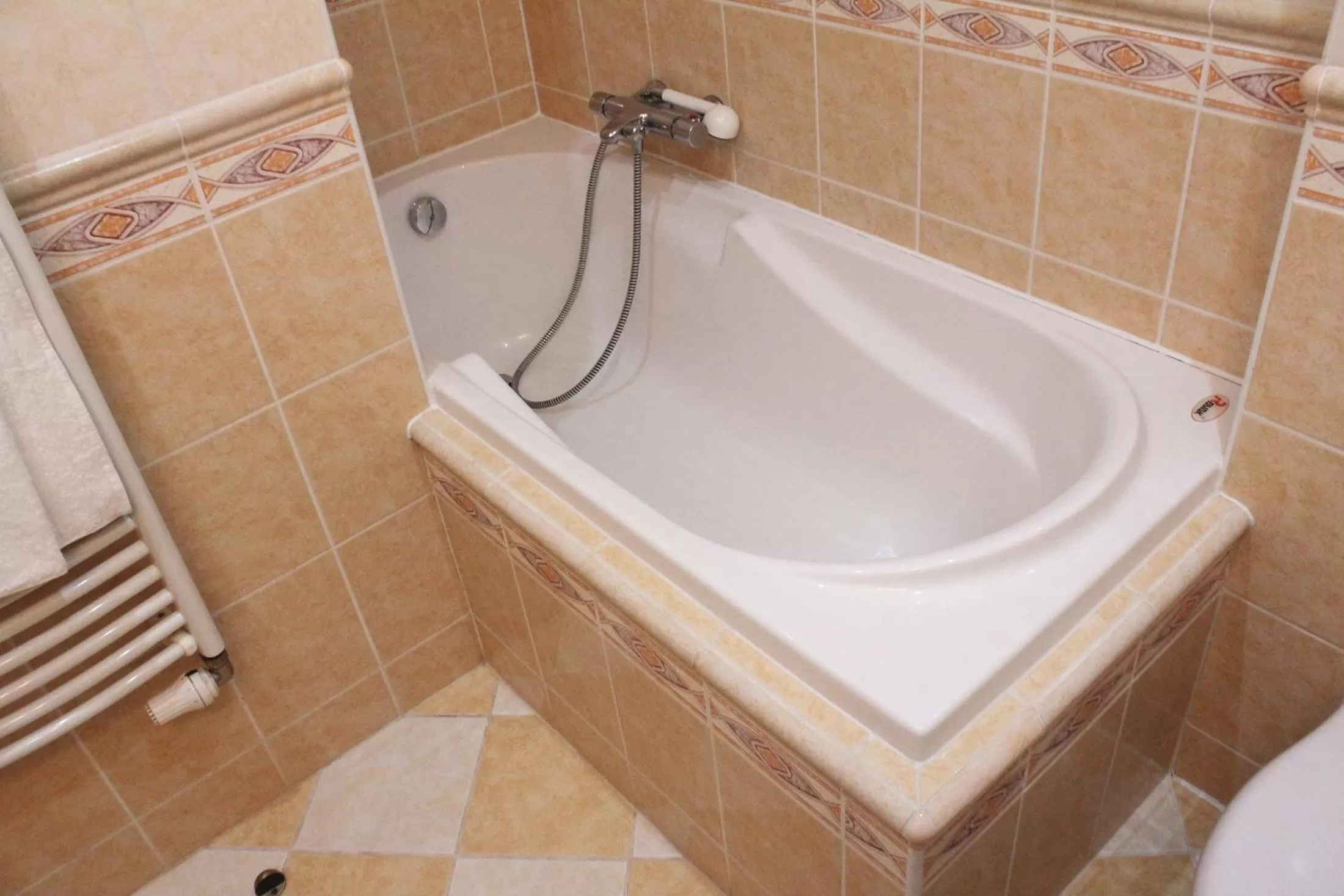 Bathroom in Hotel Orix