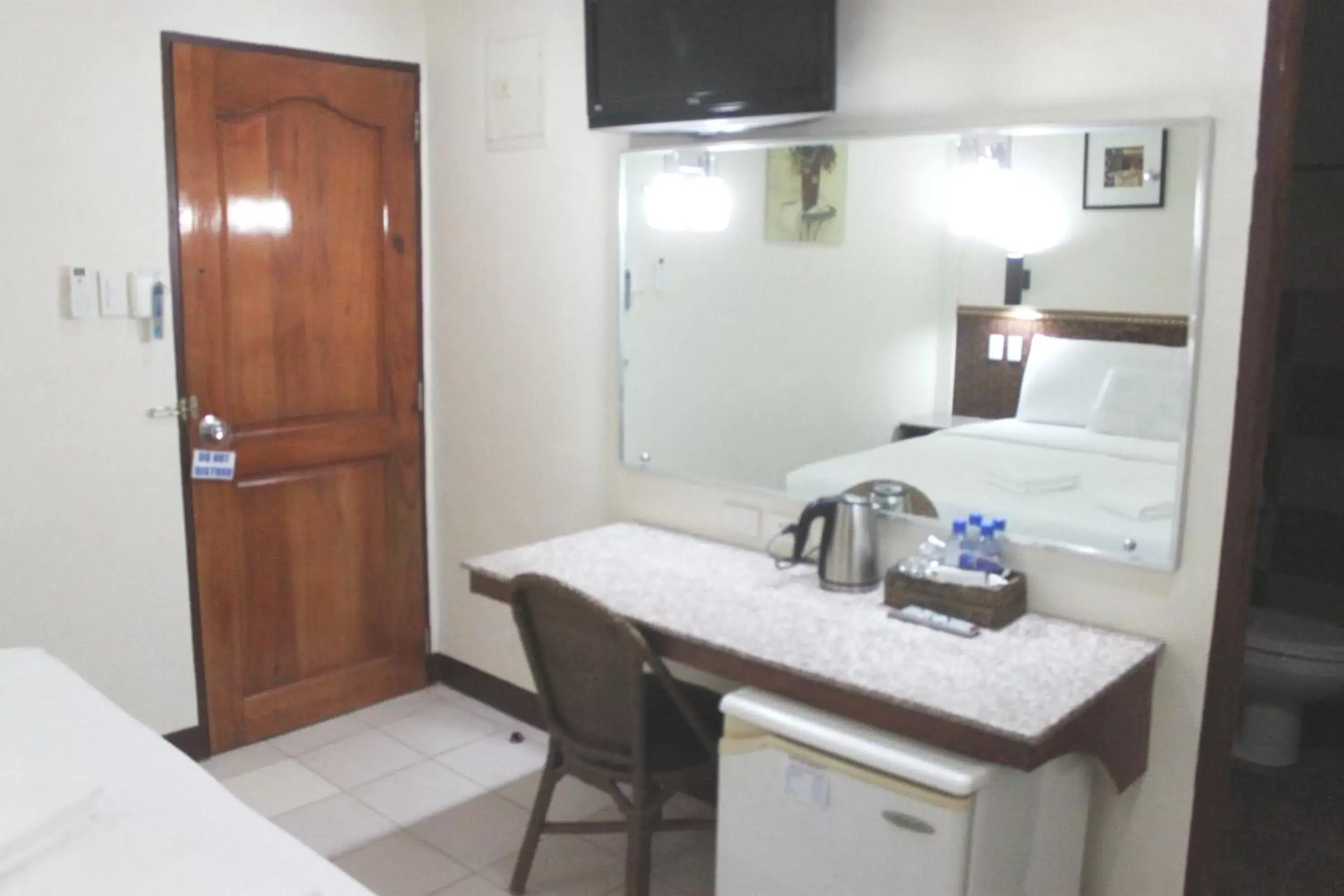 Other, Kitchen/Kitchenette in Lost Horizon Beach Dive Resort