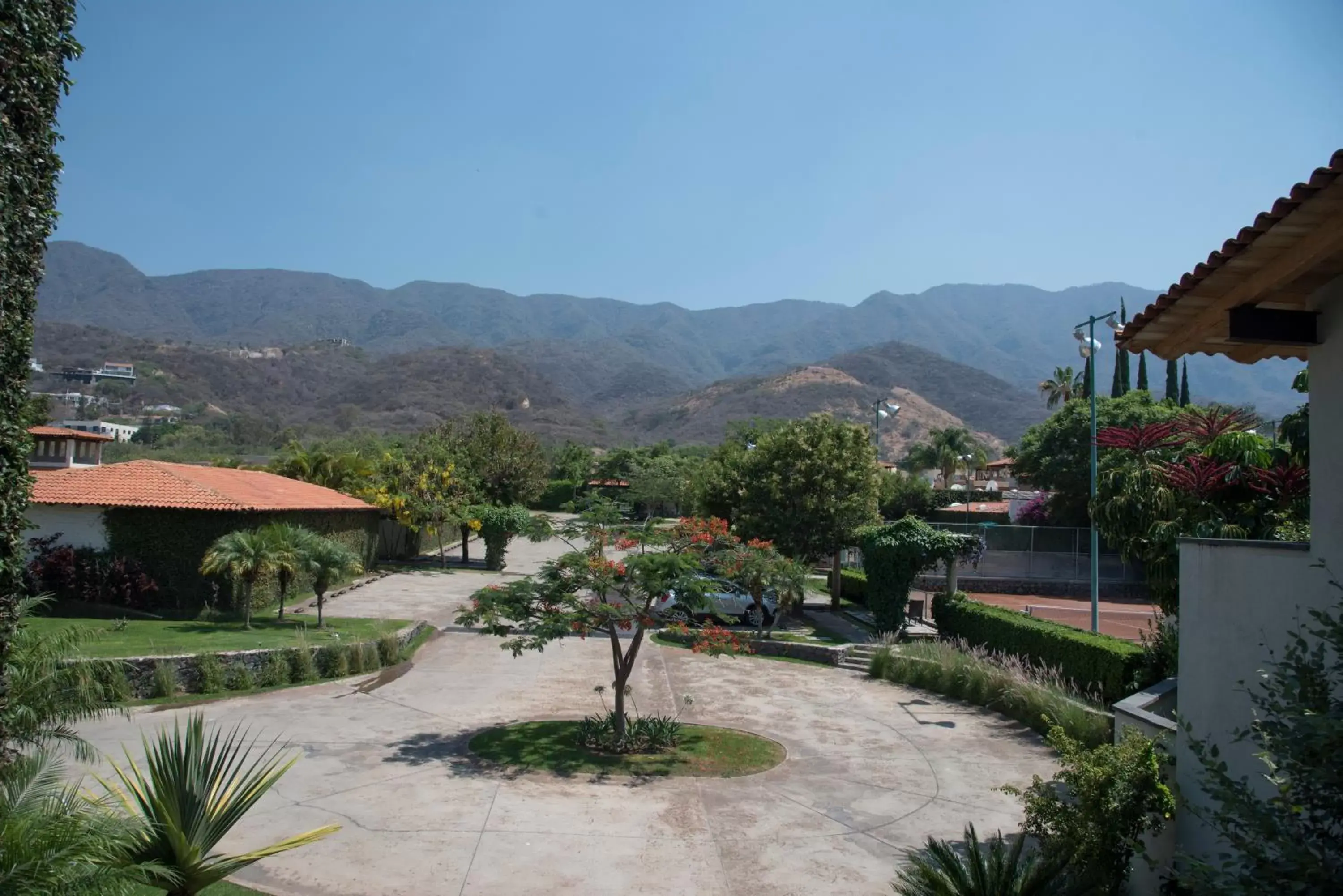 Facade/entrance, Mountain View in La Reserva Chapala