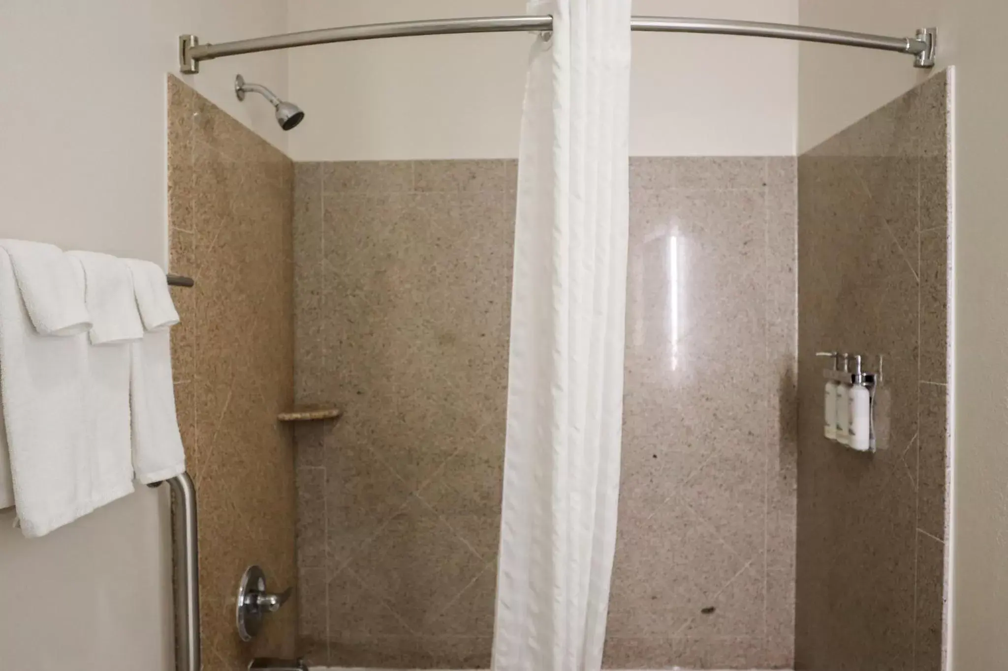 Bathroom in Candlewood Suites Richmond Airport, an IHG Hotel