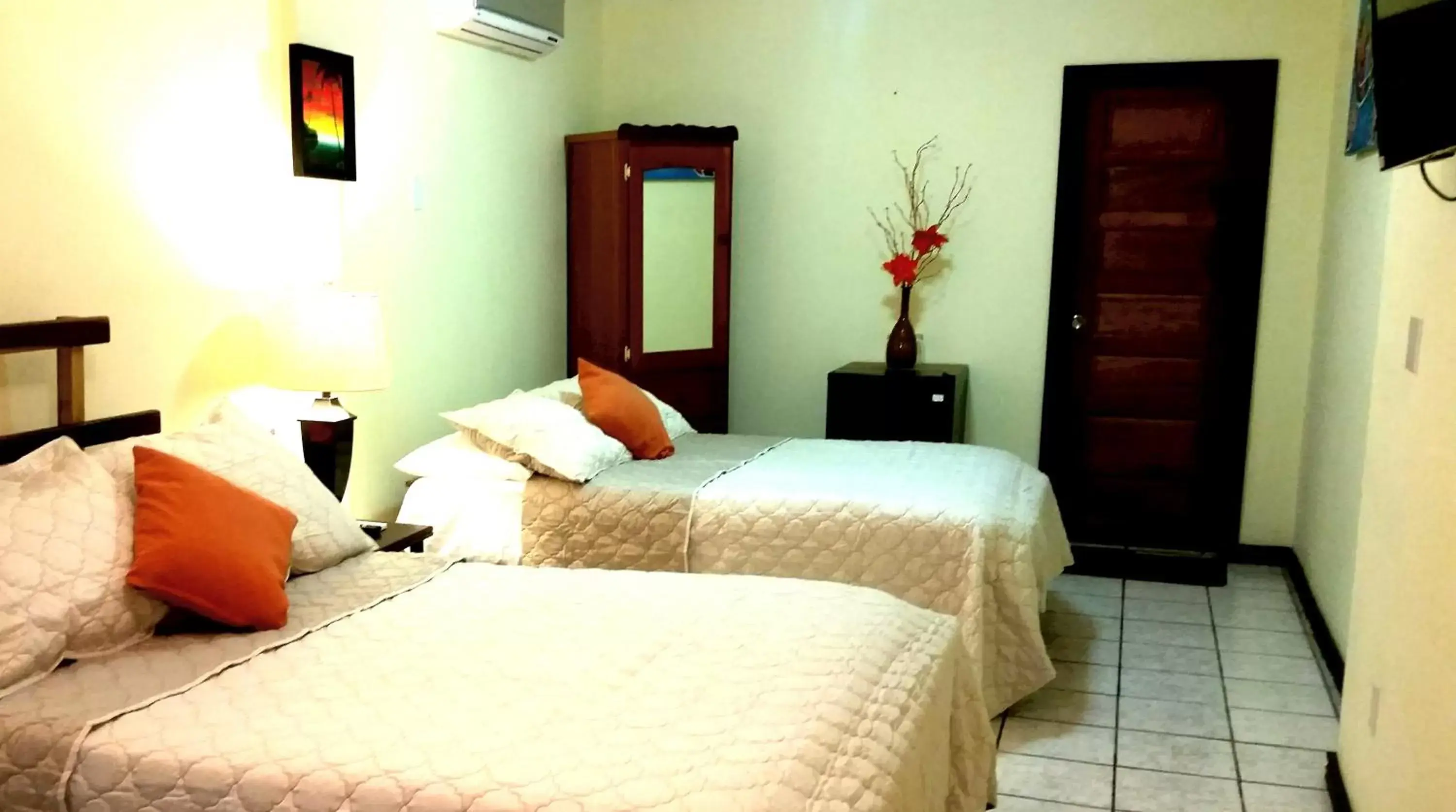 Bedroom, Room Photo in Ocean Tide Beach Resort