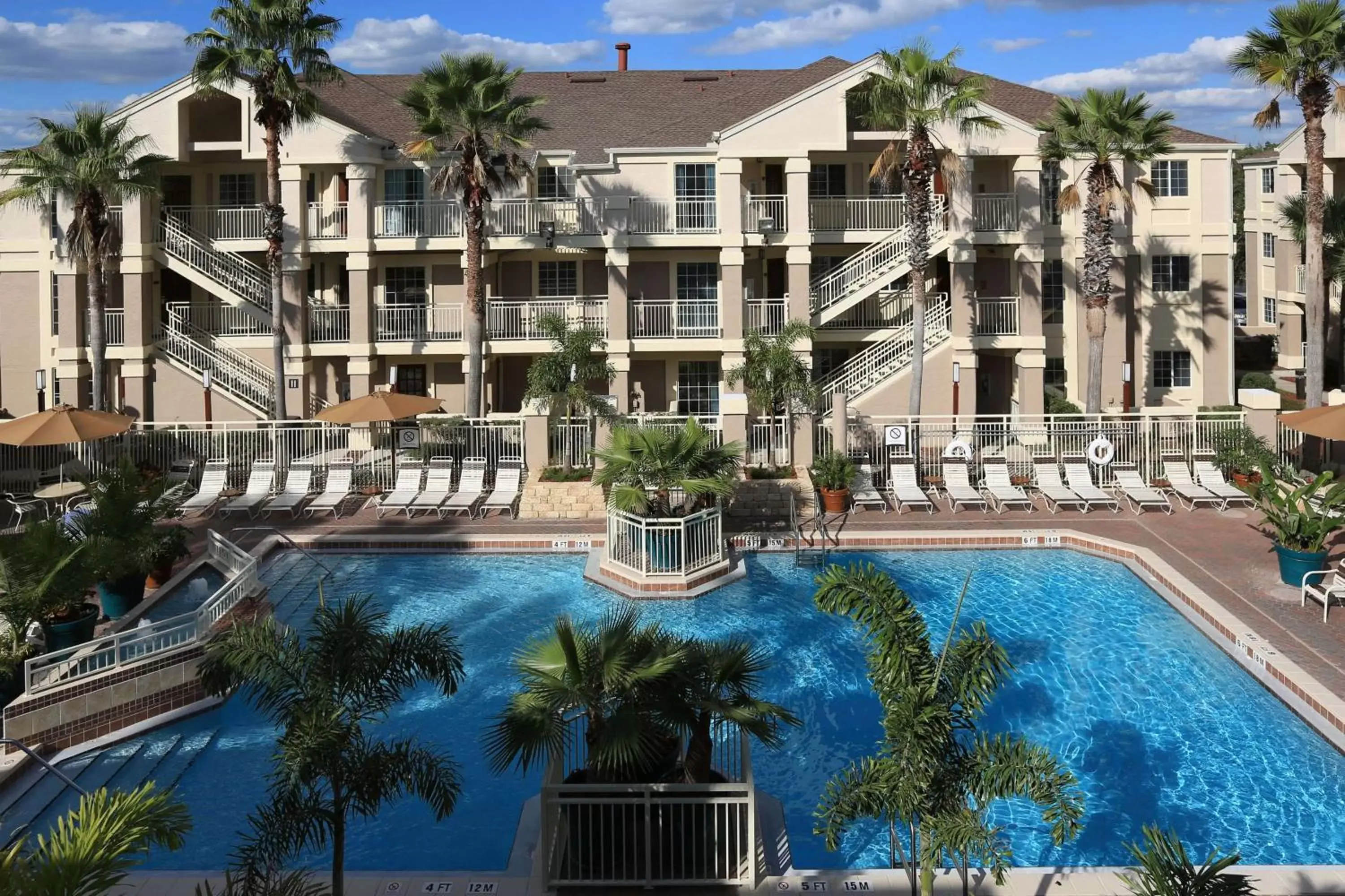 Property building, Swimming Pool in Sonesta ES Suites Orlando - Lake Buena Vista