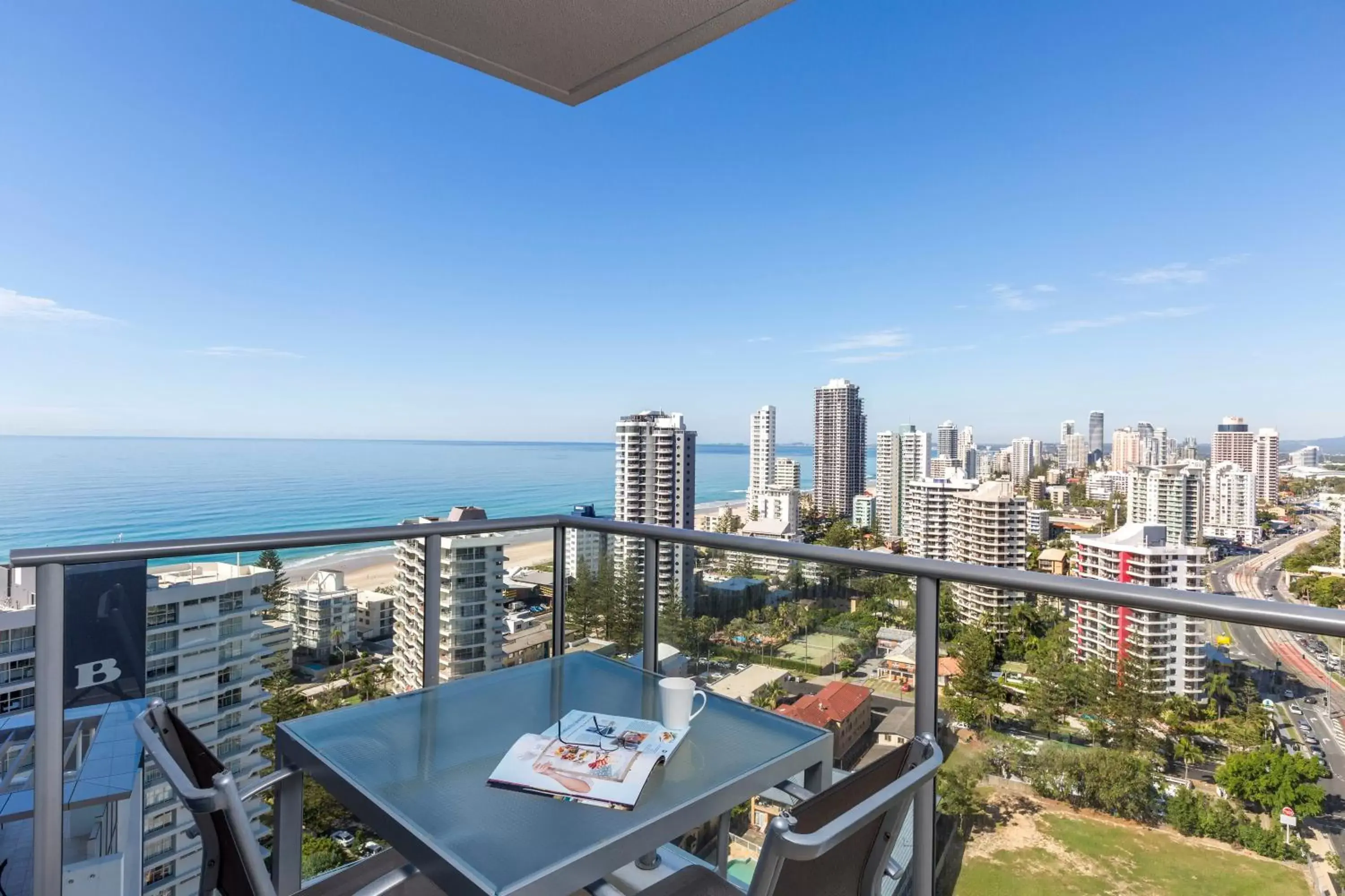 Sea view, Balcony/Terrace in Artique Surfers Paradise - Official