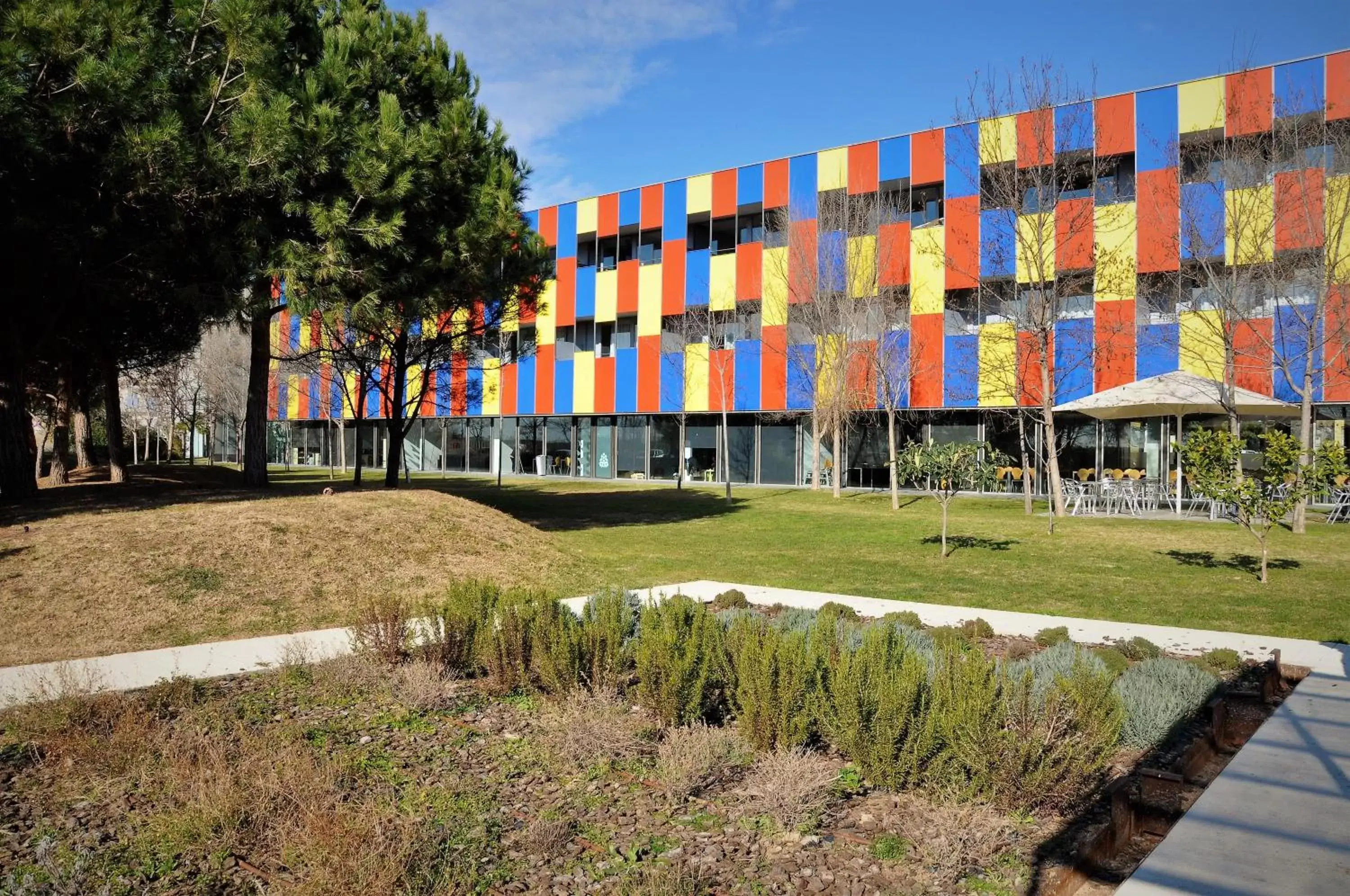 Garden view, Property Building in Centre Esplai Albergue