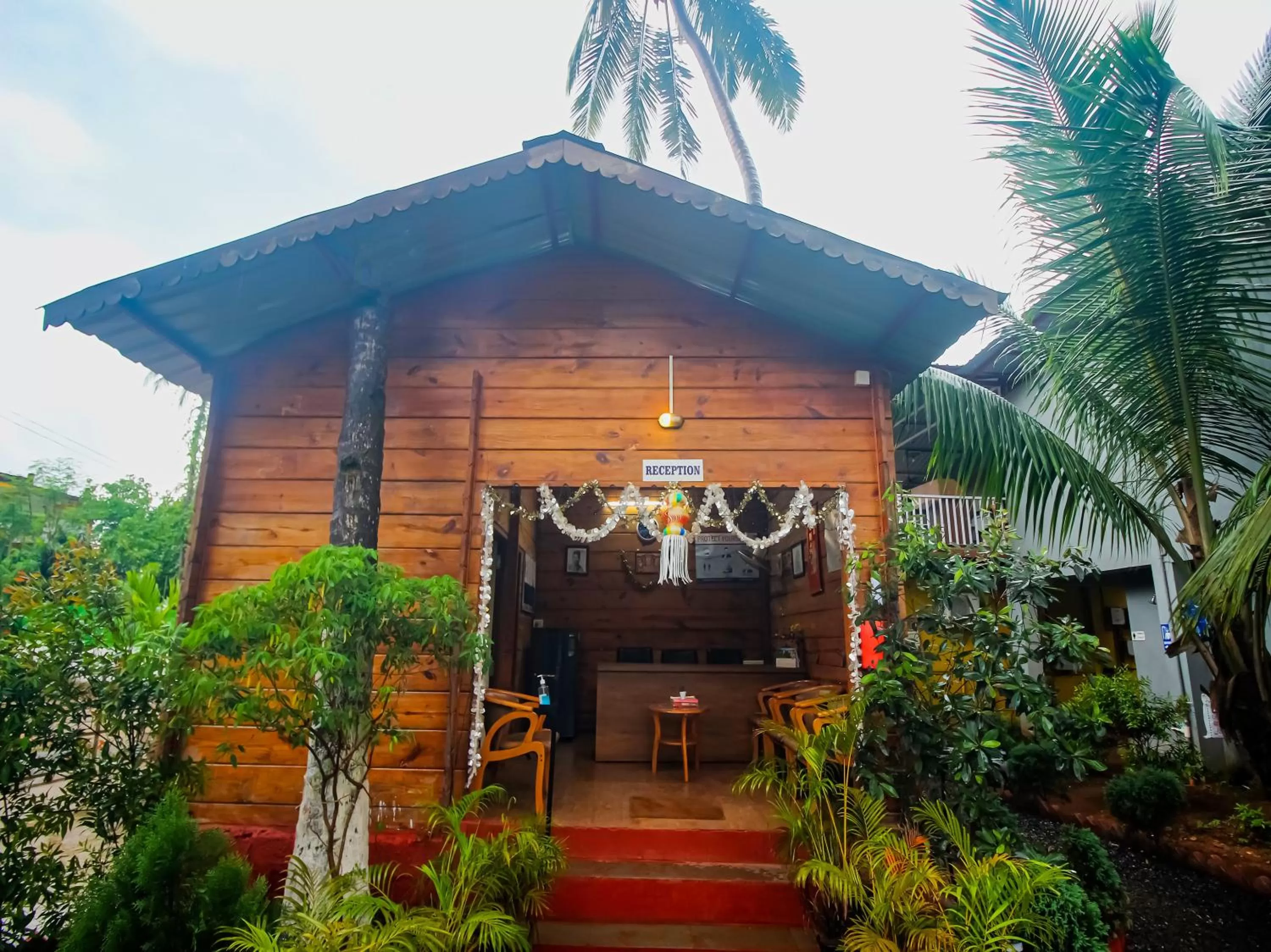 Lobby or reception in Mariners Bay Beach Resort