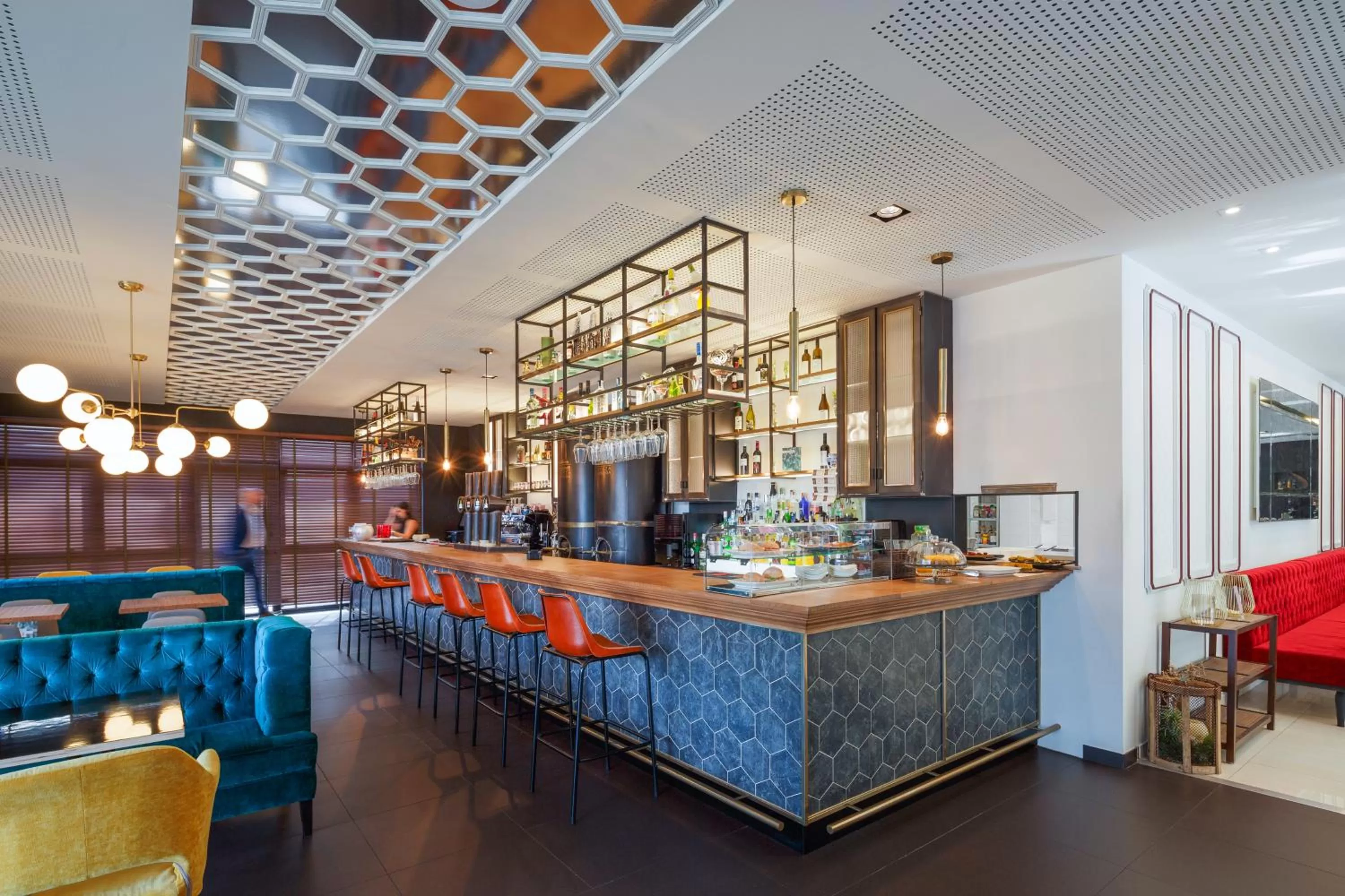 Restaurant/places to eat in Ibis Styles A Coruna