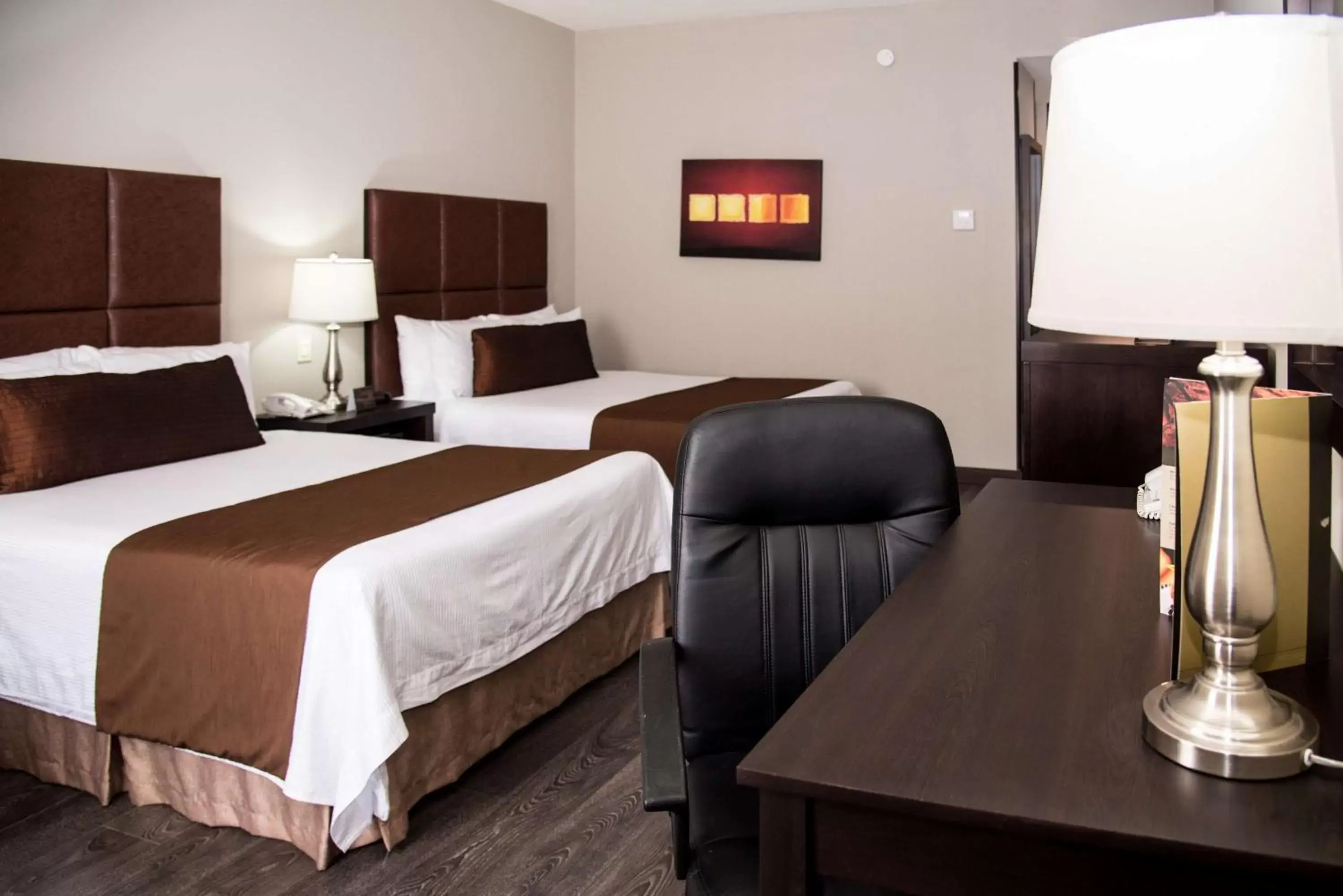 Photo of the whole room, Bed in Best Western PLUS Monterrey Airport