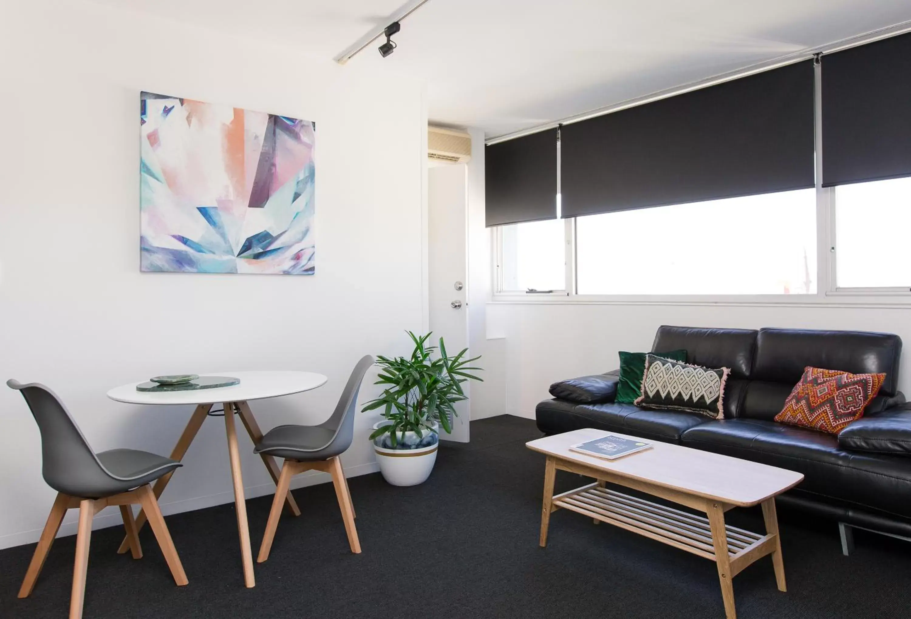 Living room in Ridge Apartment Hotel