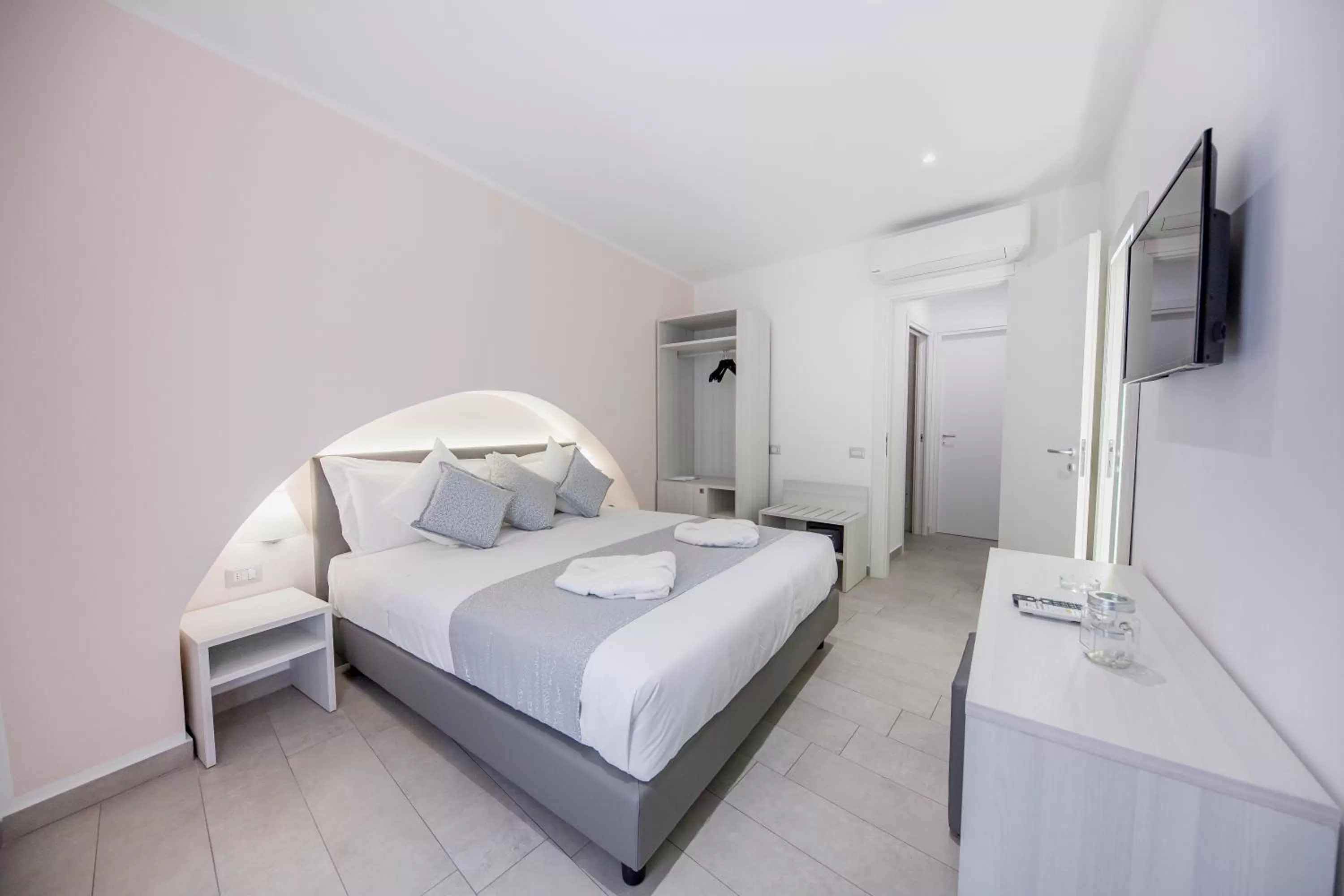 Bed in Ossuna Bay Hotel Boutique