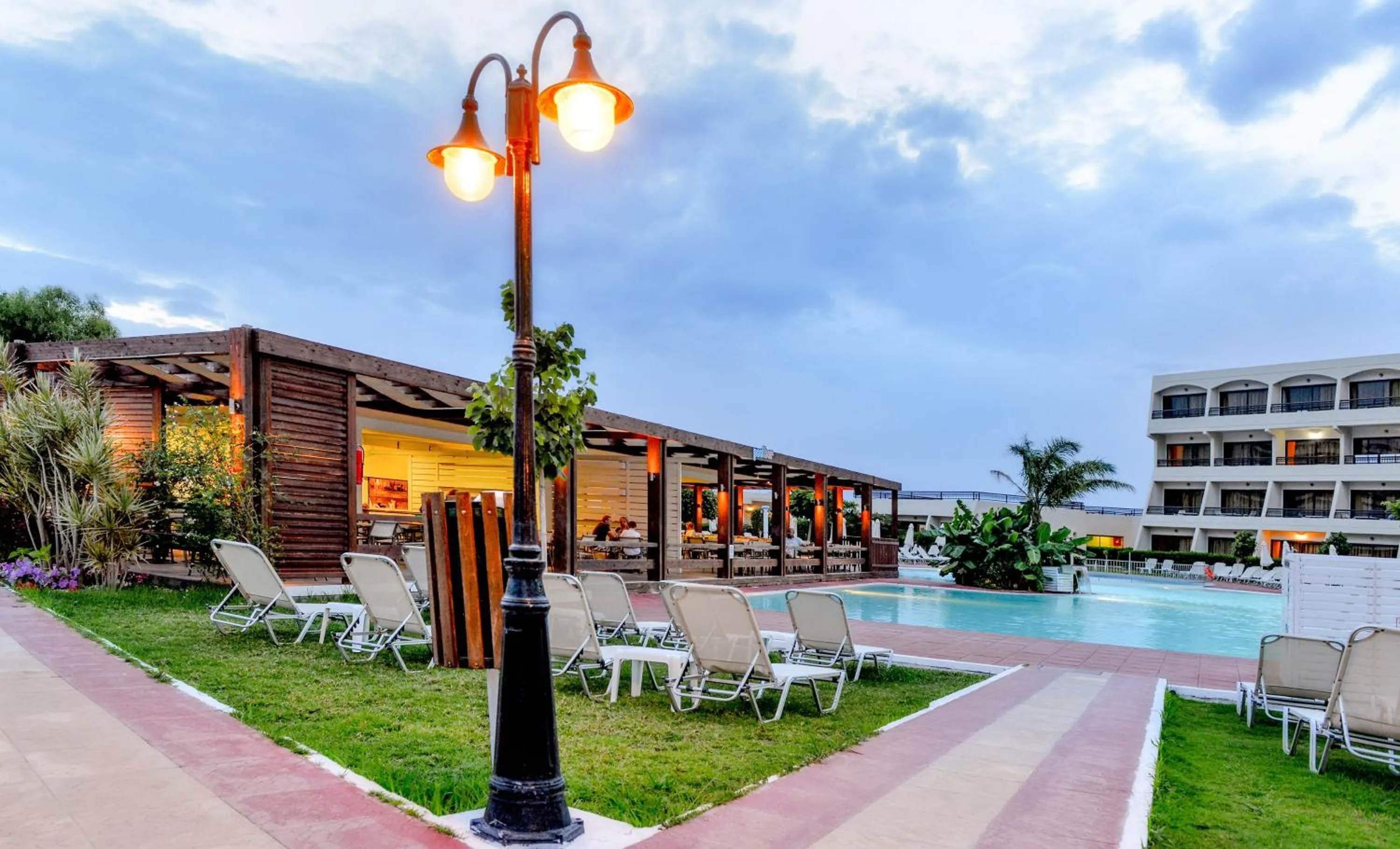 Property building in Sol Cosmopolitan Rhodes