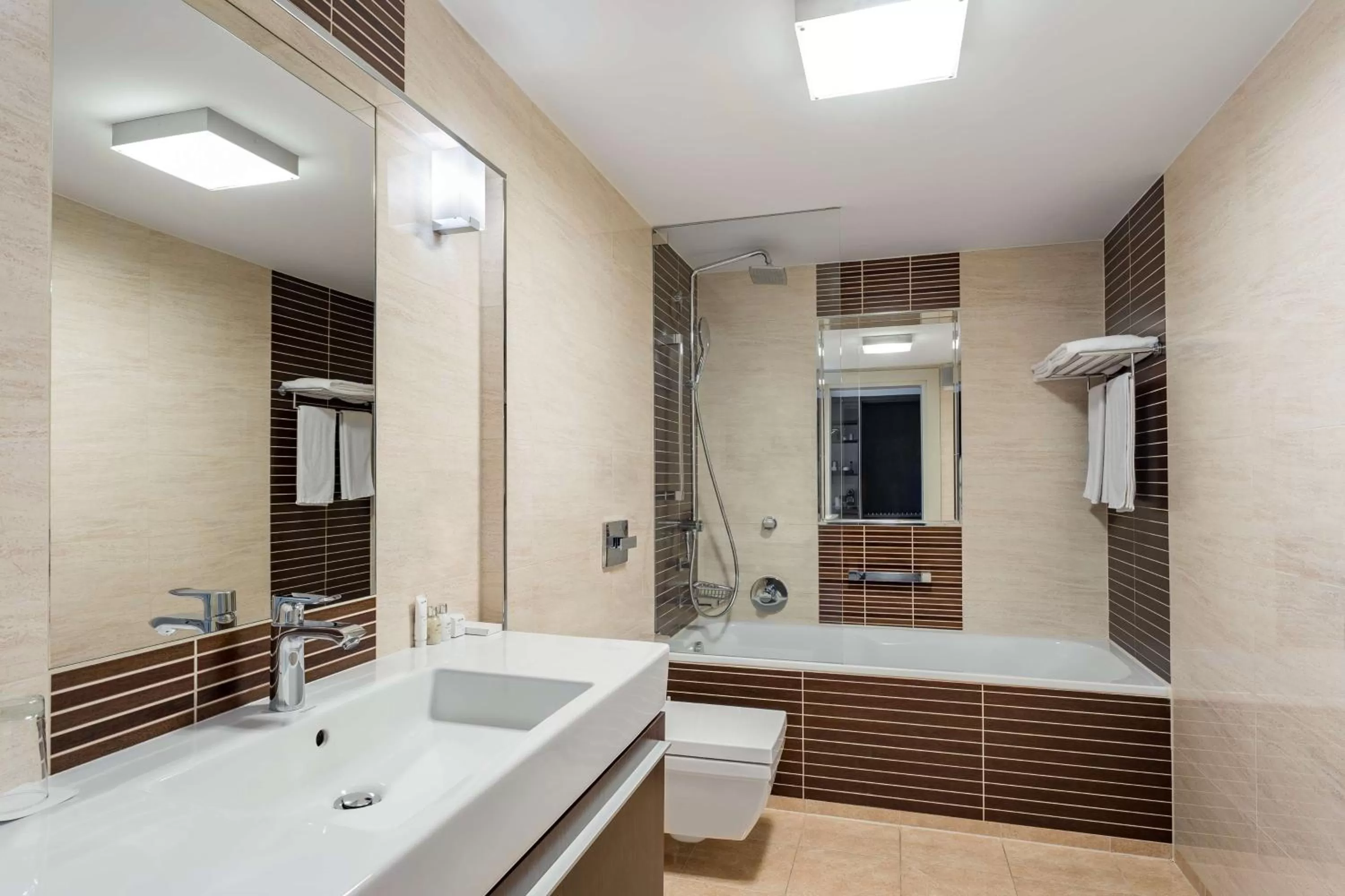 Junior Suite with Balcony and Old Town View in Radisson Blu Hotel, Gdańsk