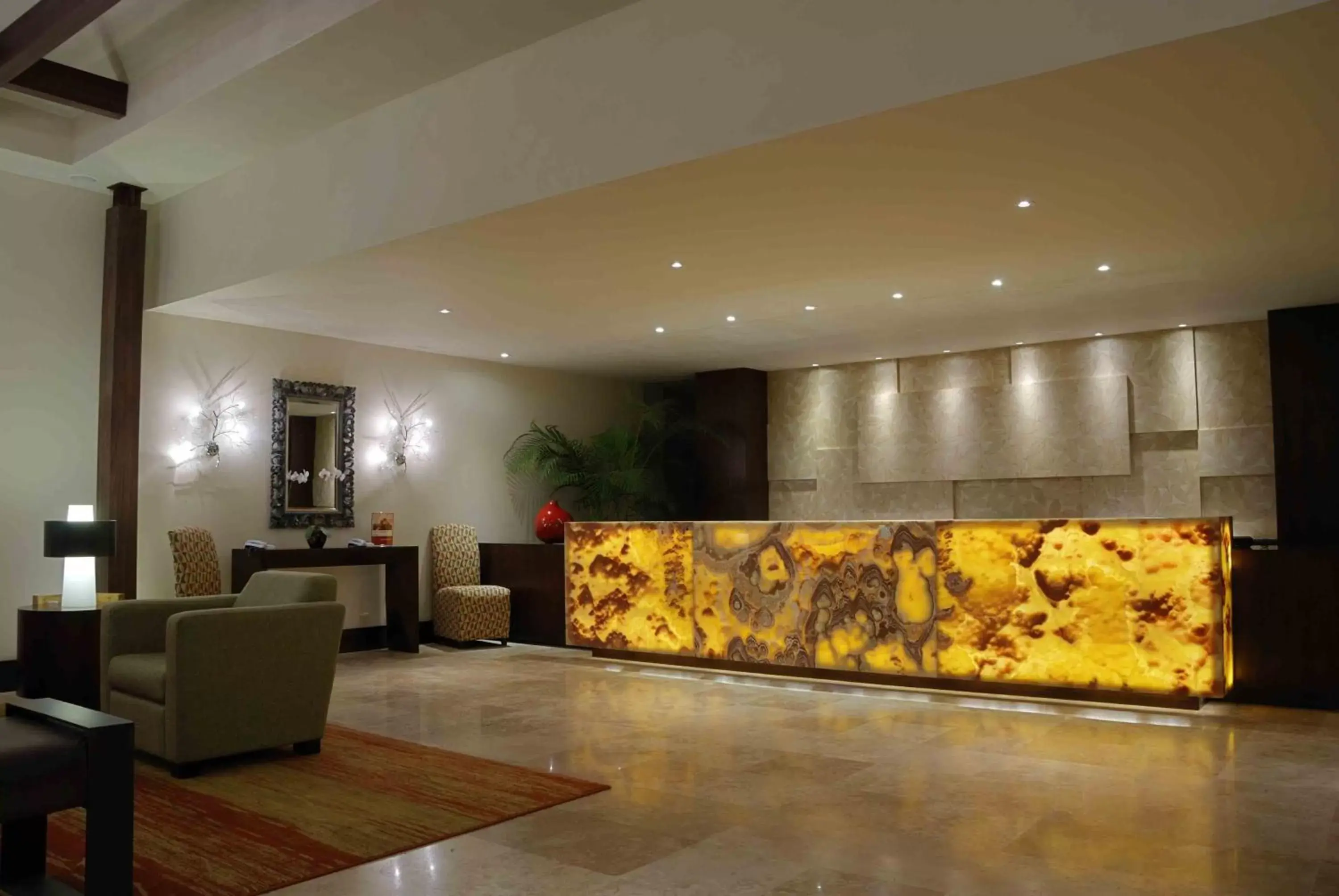 Staff, Lobby/Reception in Wyndham San Jose Herradura