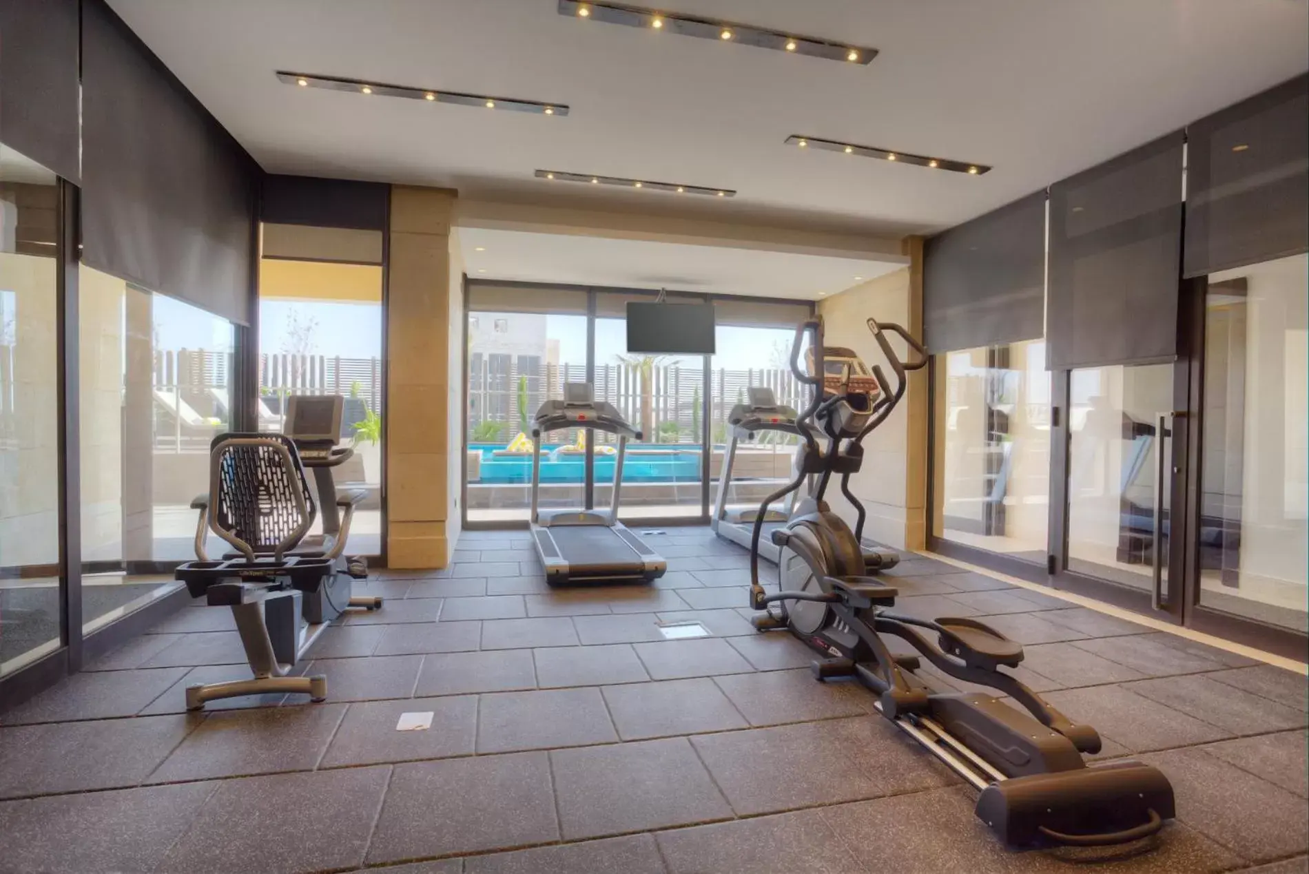 Fitness centre/facilities, Fitness Center/Facilities in The House Boutique Suites