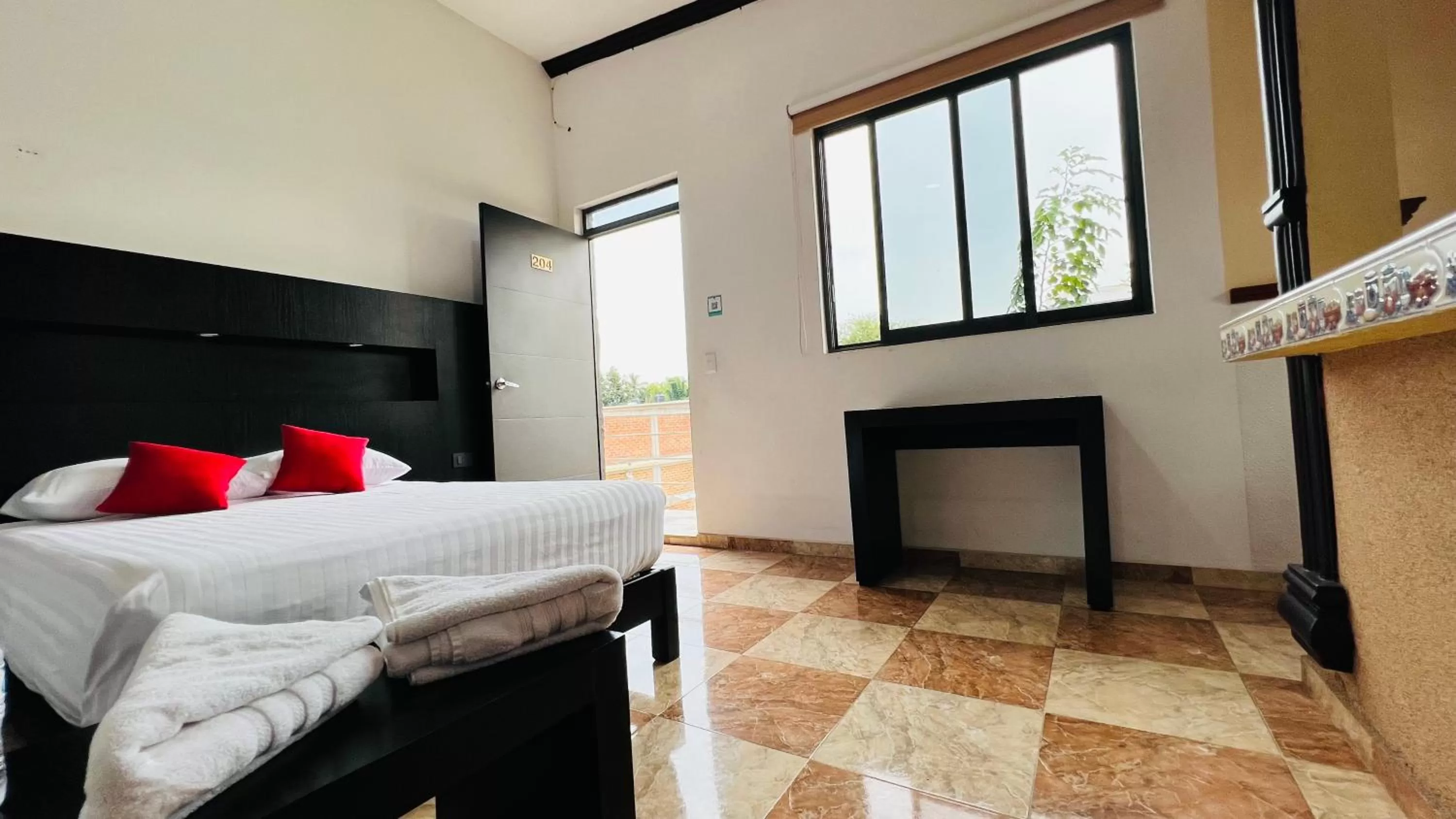 Bed in Hotel Villa Pralaya