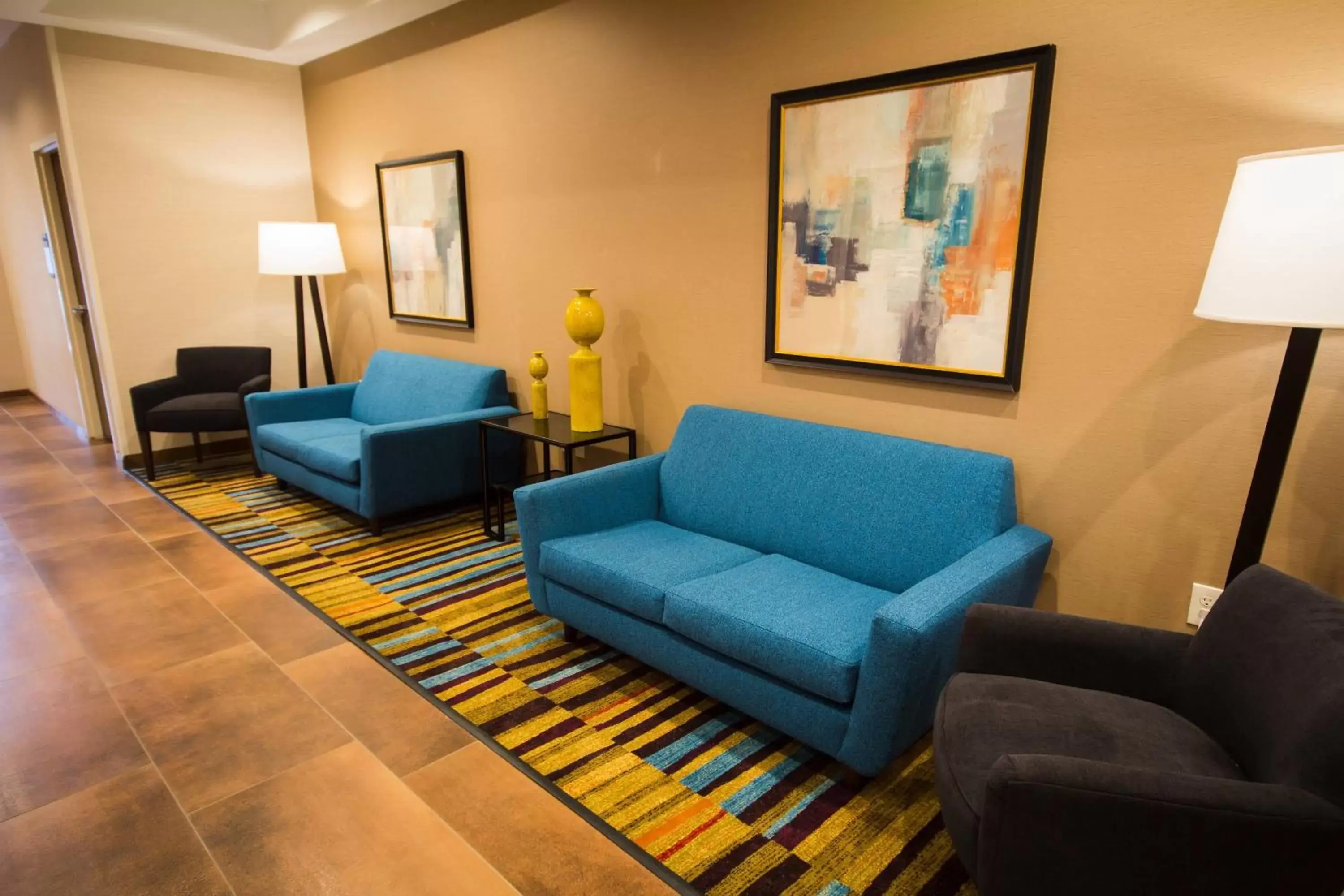 Meeting/conference room, Seating Area in Fairfield Inn & Suites by Marriott Denver Northeast/Brighton