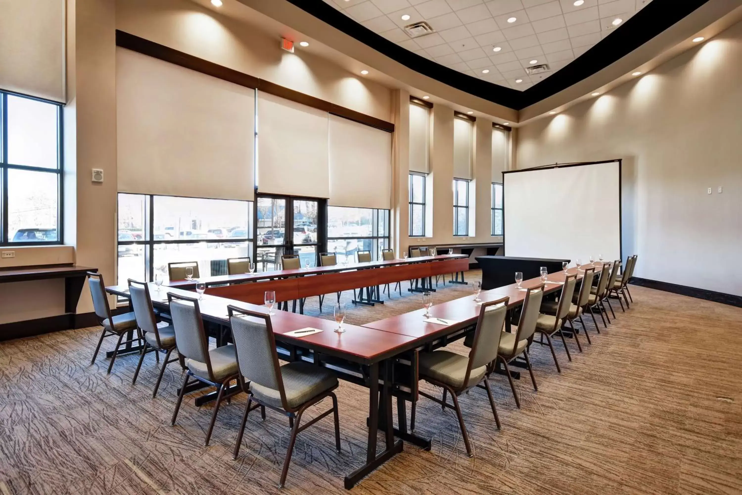 Meeting/conference room in Embassy Suites Springfield