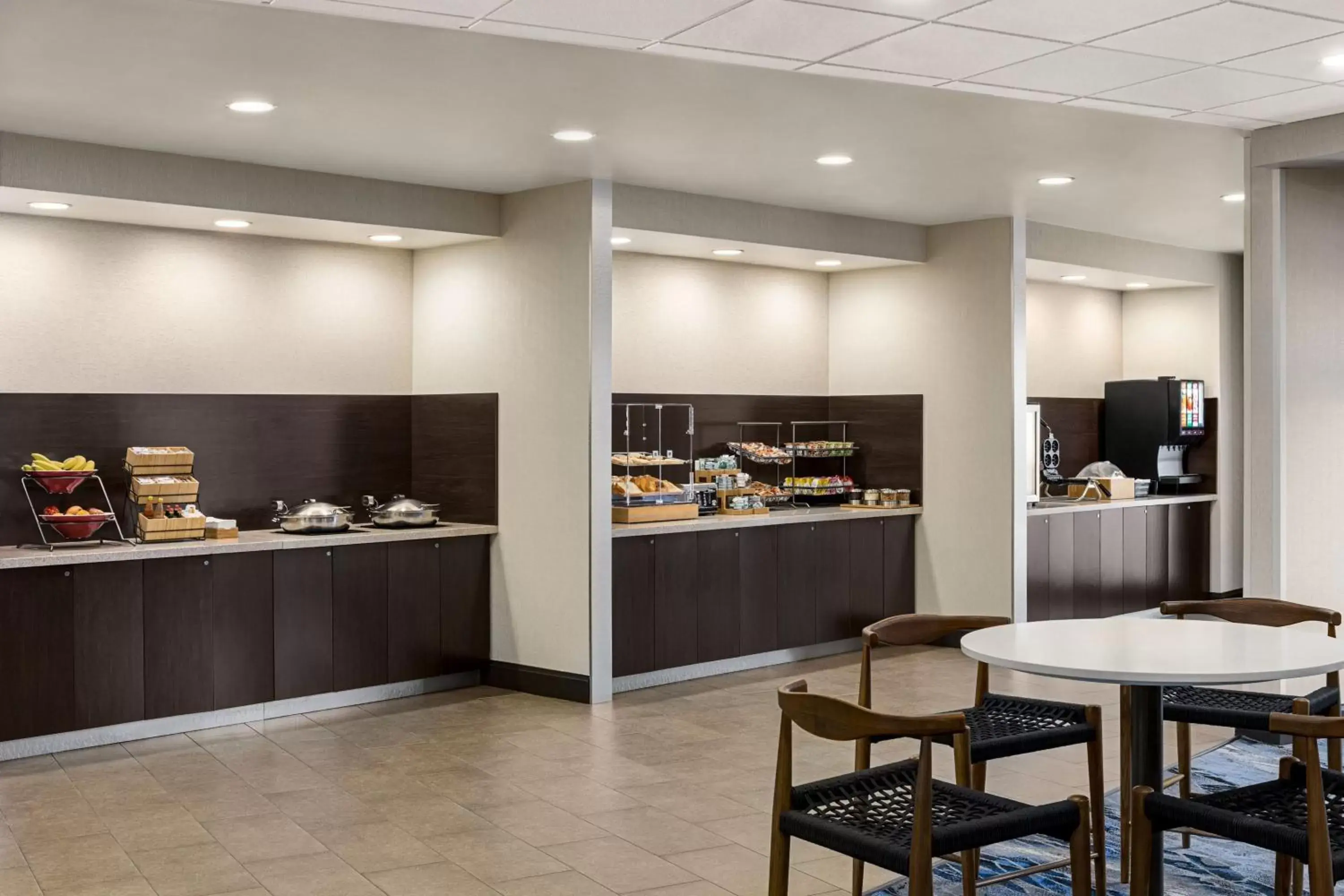 Breakfast, Restaurant/Places to Eat in Fairfield Inn & Suites by Marriott Amarillo Airport