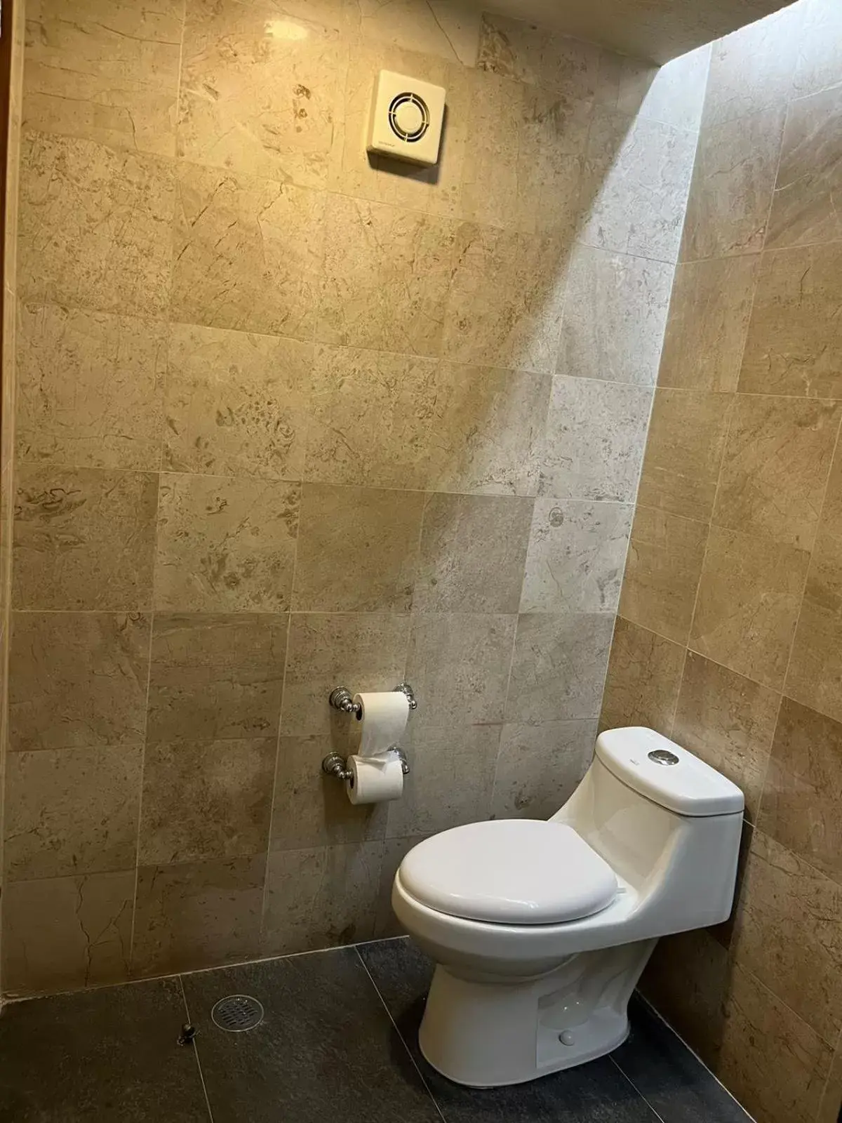 Bathroom in Sumiya Cuernavaca