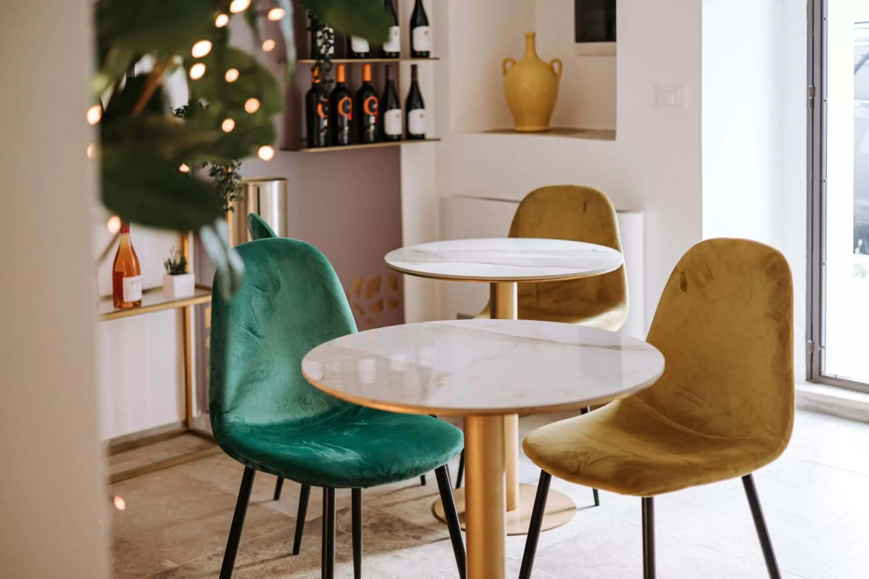 Lounge/Bar in Suite1212 - Pirrelli