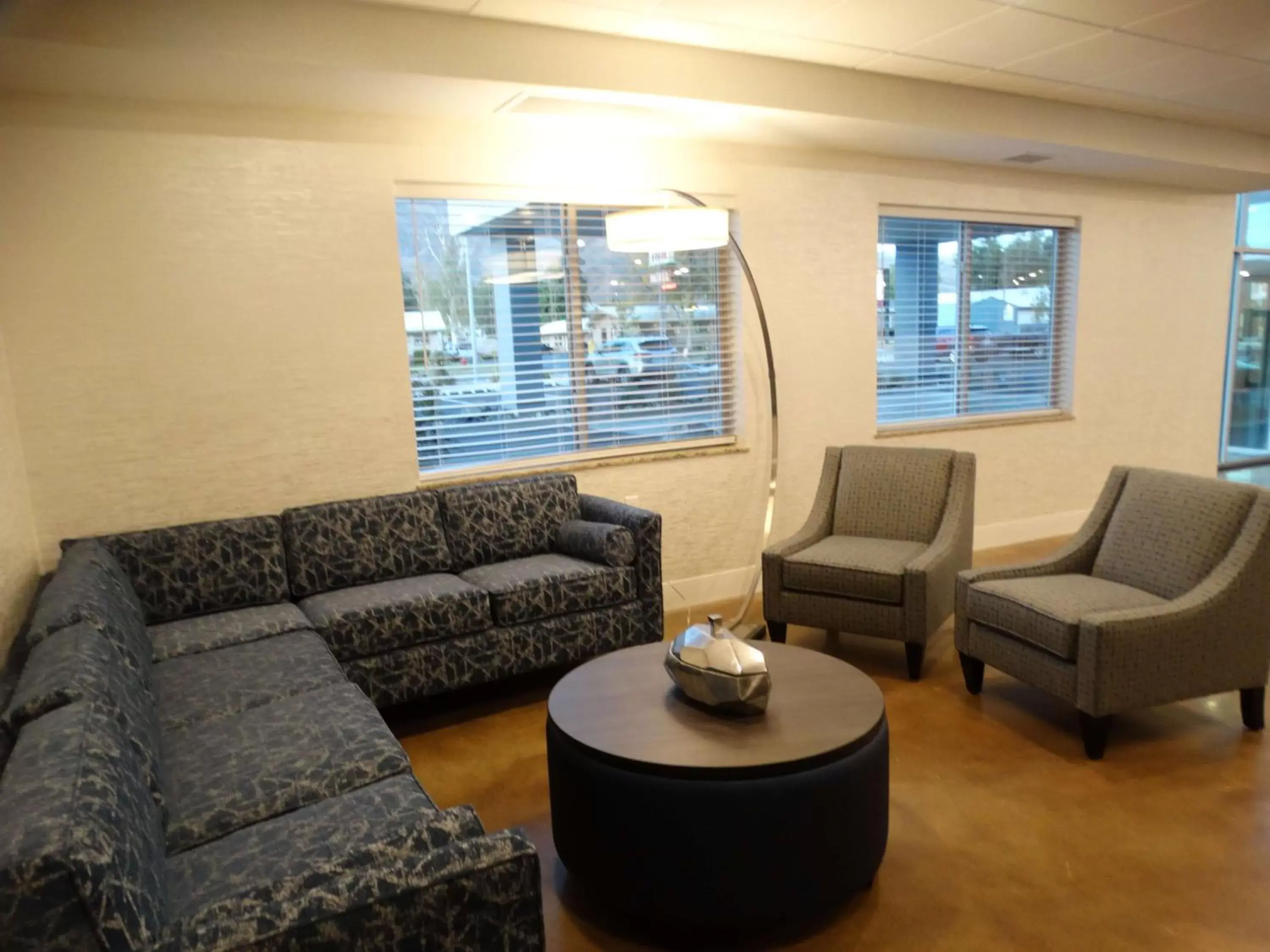 Lobby or reception, Seating Area in Best Western Plus The Inn at Hells Canyon