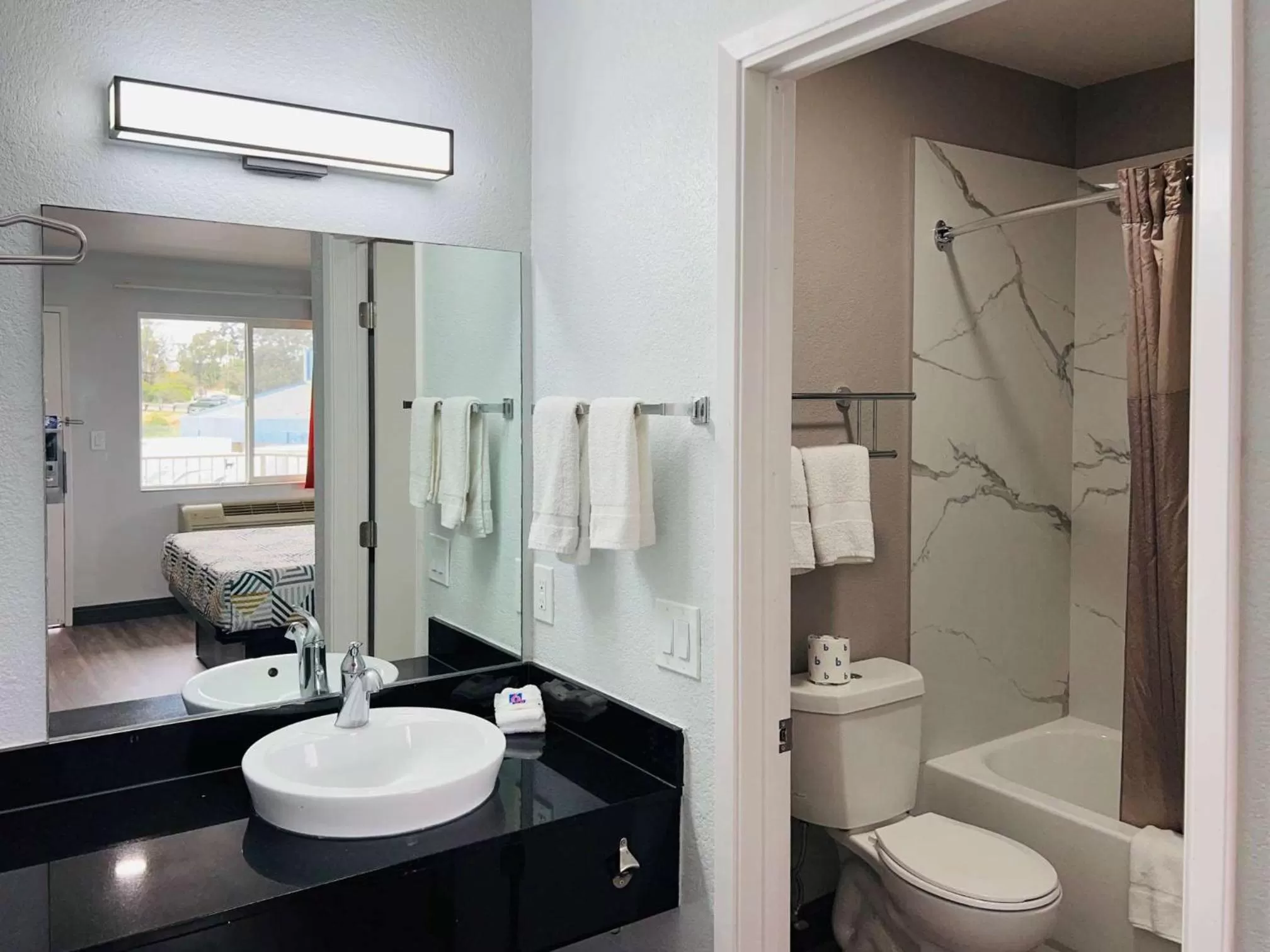 Bathroom in Motel 6-La Mesa, CA - San Diego