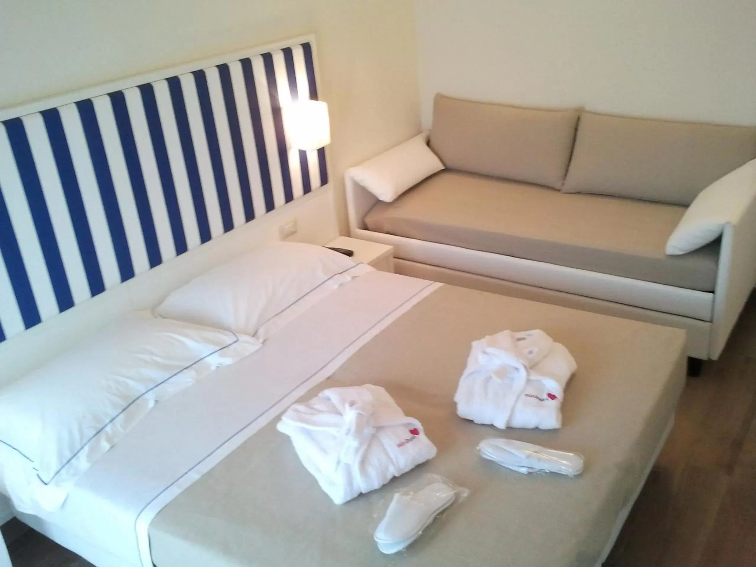 Photo of the whole room, Bed in Mini Hotel