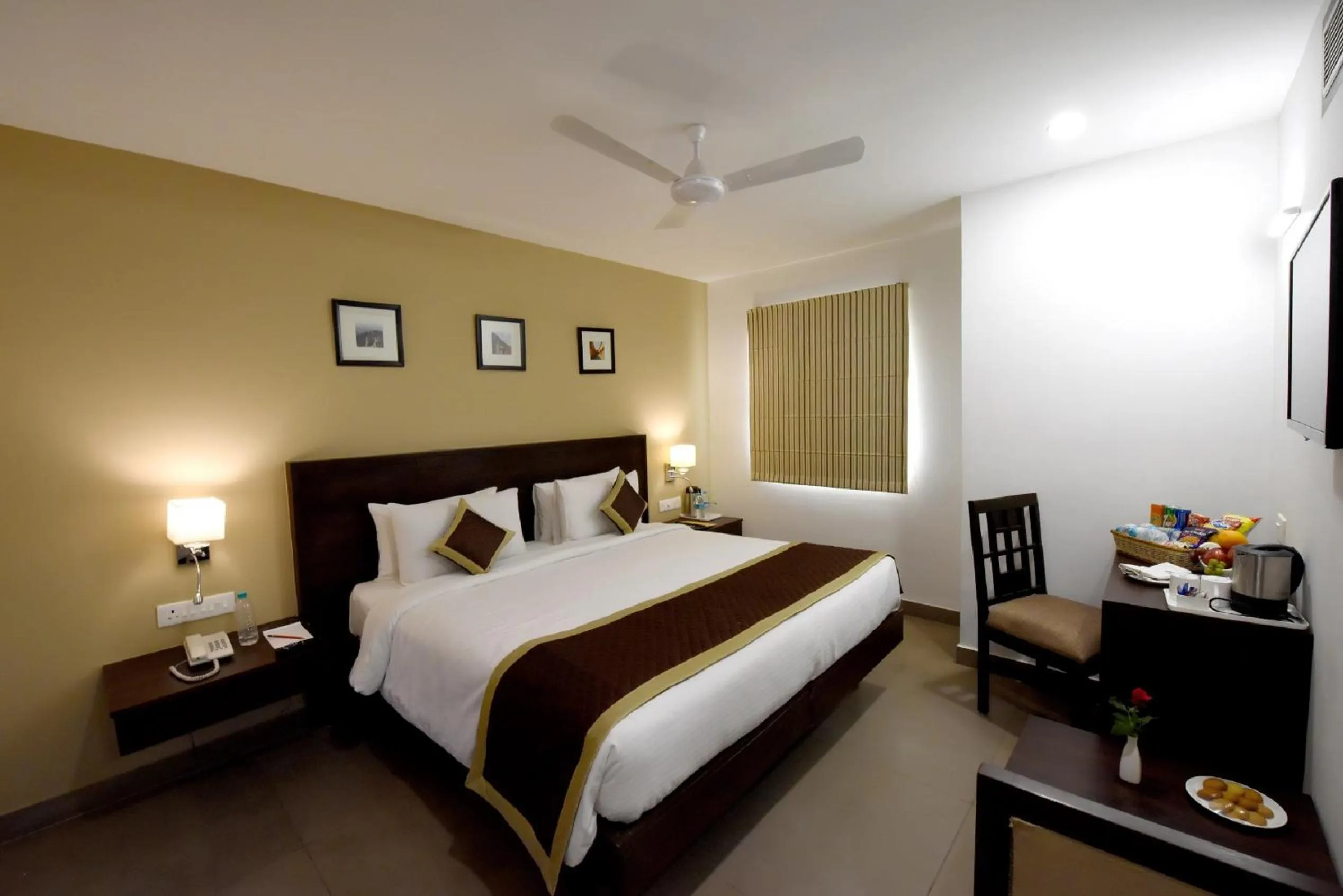 Coffee/tea facilities, Bed in Hotel Gandharva- A Green Hotel