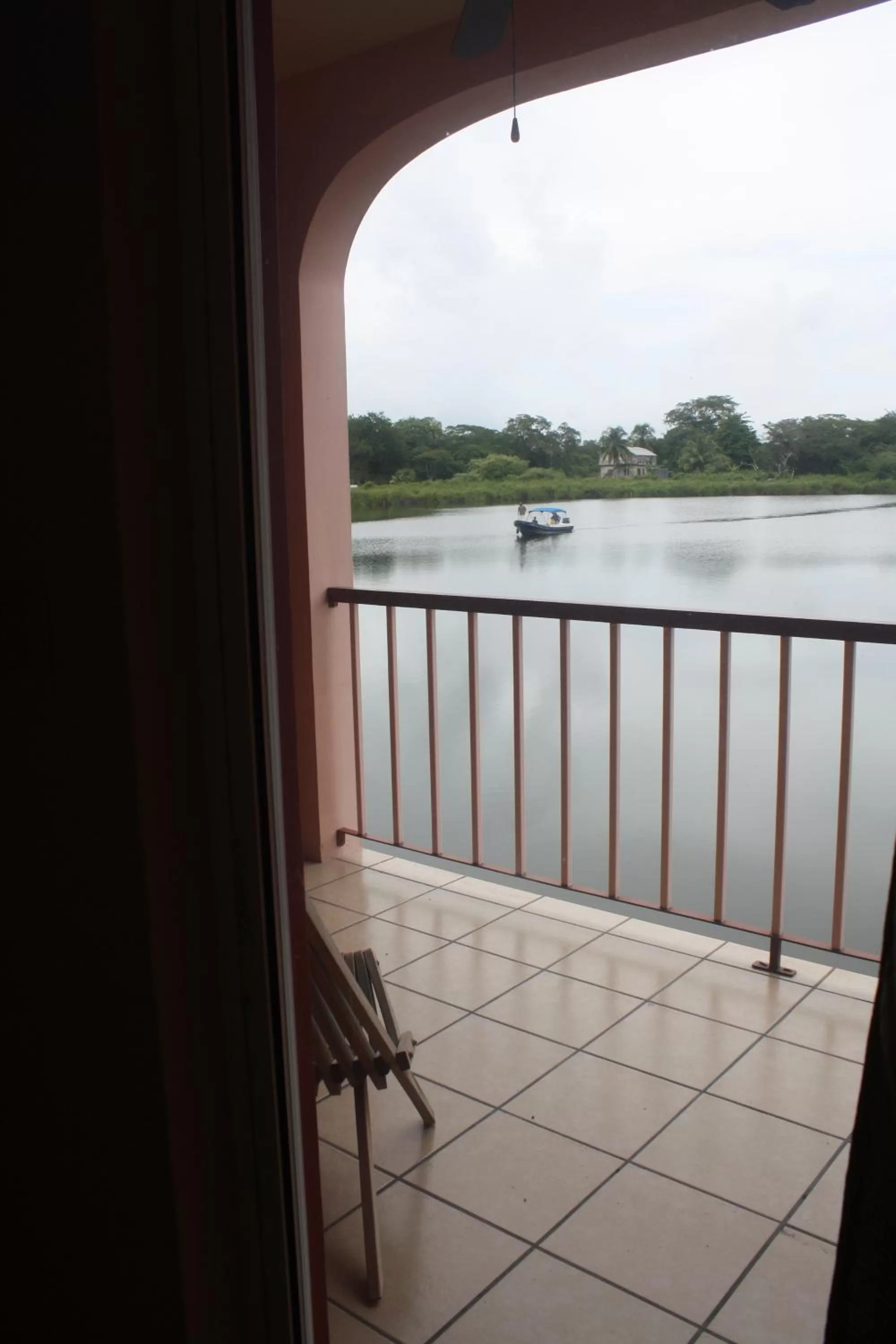 River view in Lamanai Hotel & Marina