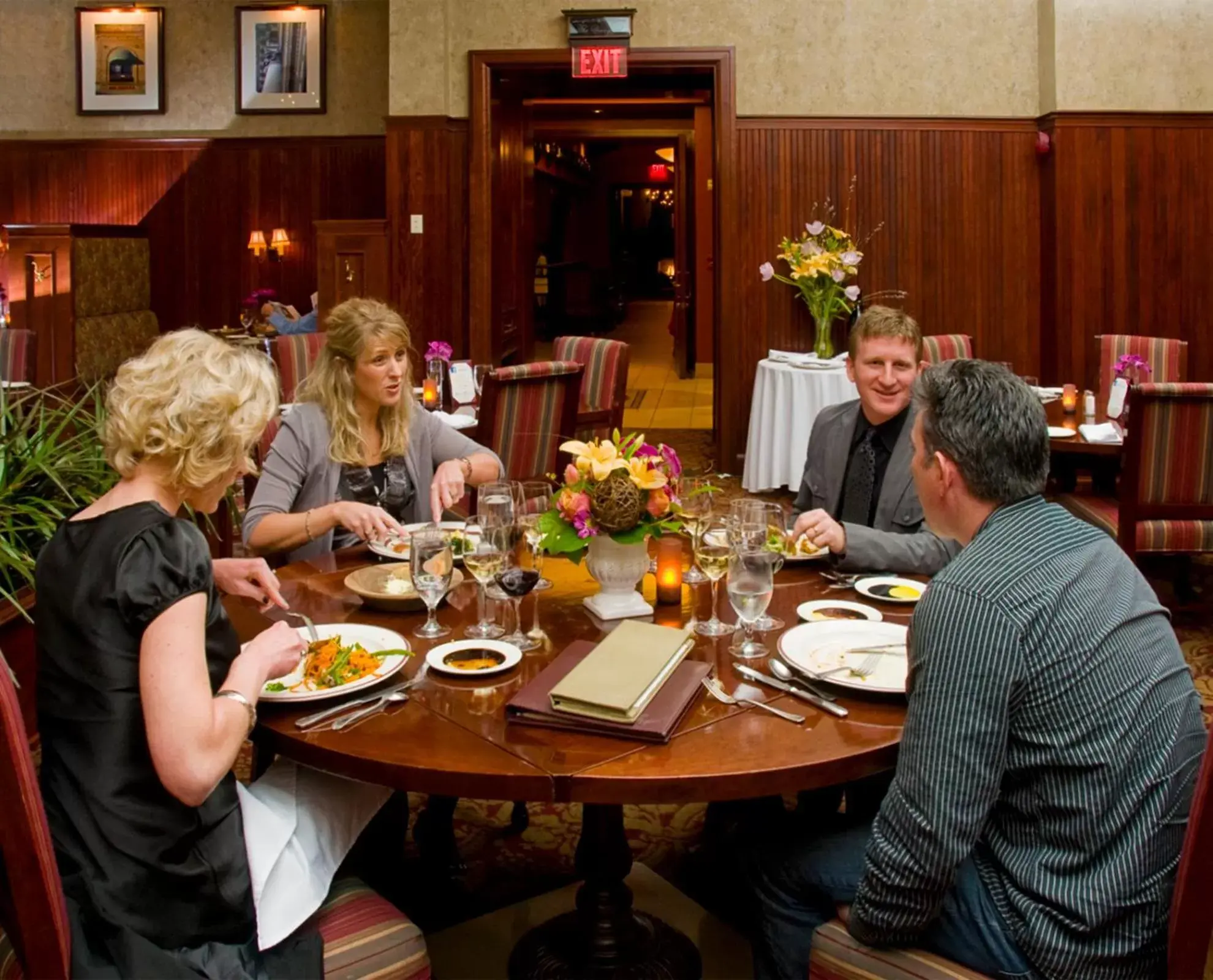 Restaurant/Places to Eat in Marcus Whitman Hotel and Conference Center