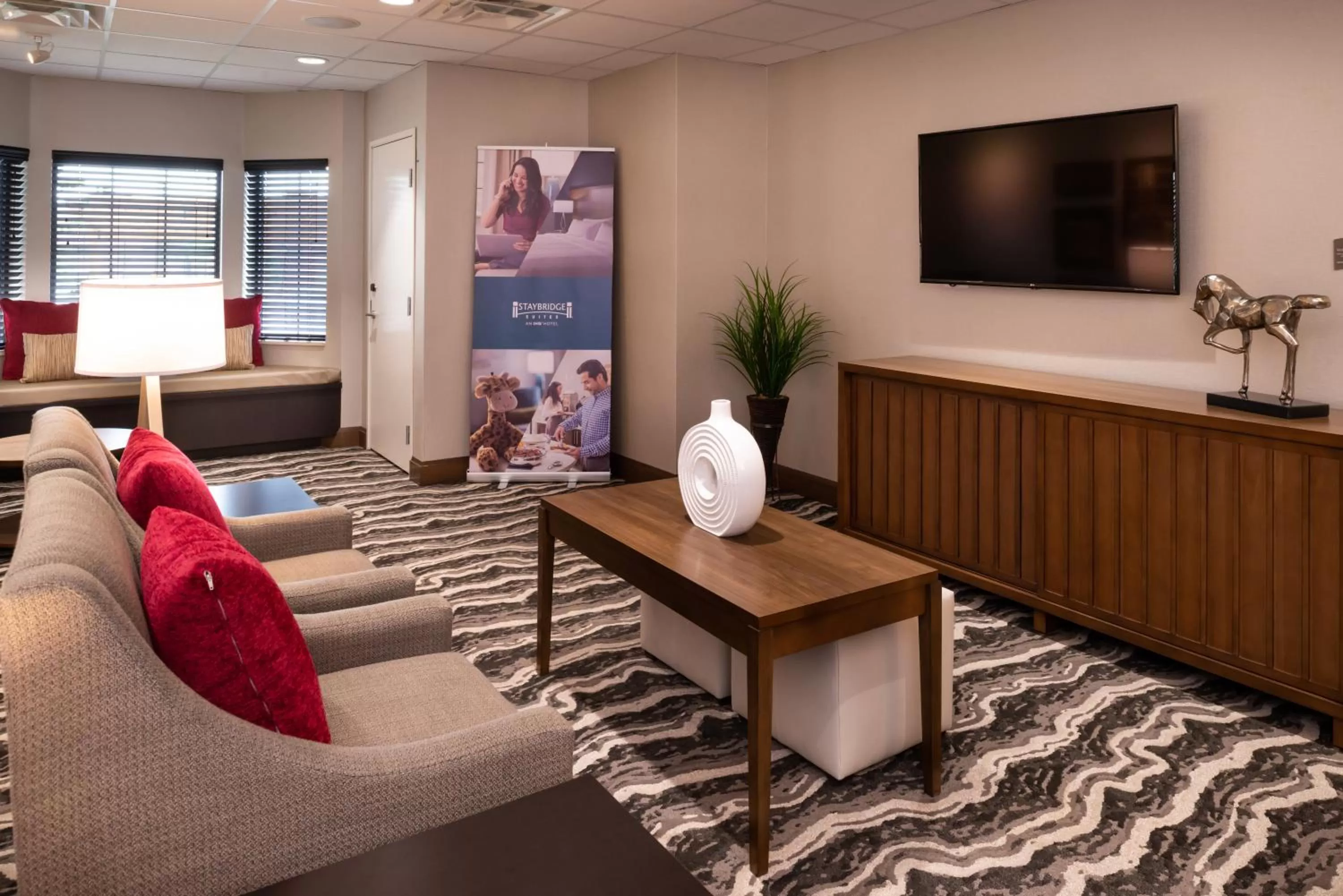 Restaurant/places to eat in Staybridge Suites - St George by IHG