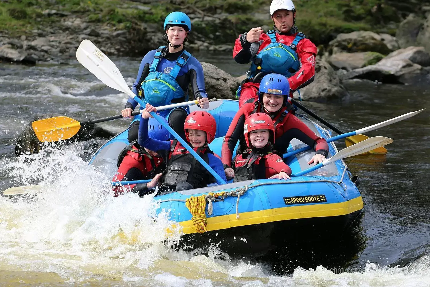 Sports, Canoeing in Riverbanc