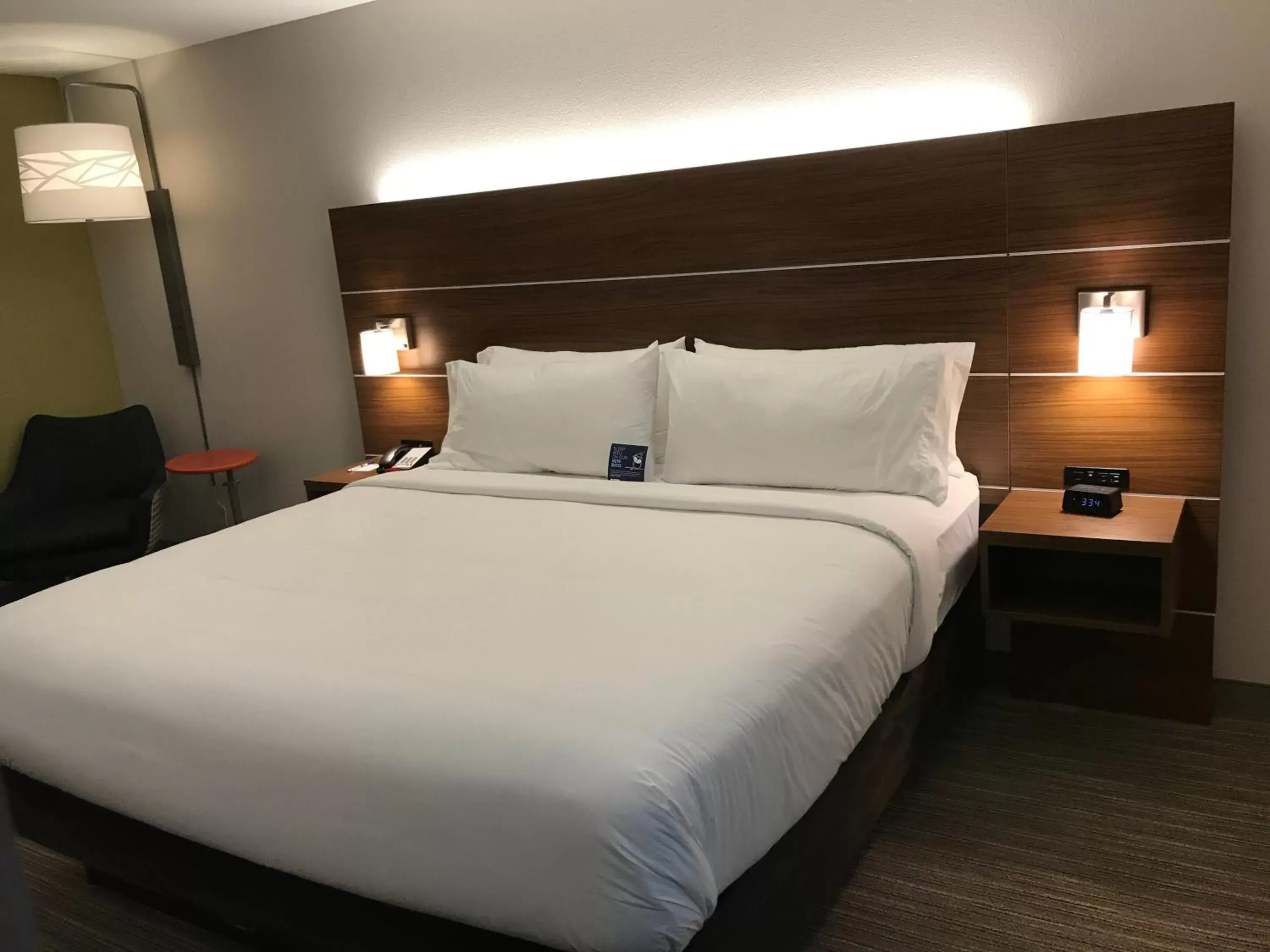 Bed in Holiday Inn Express & Suites., an IHG Hotel