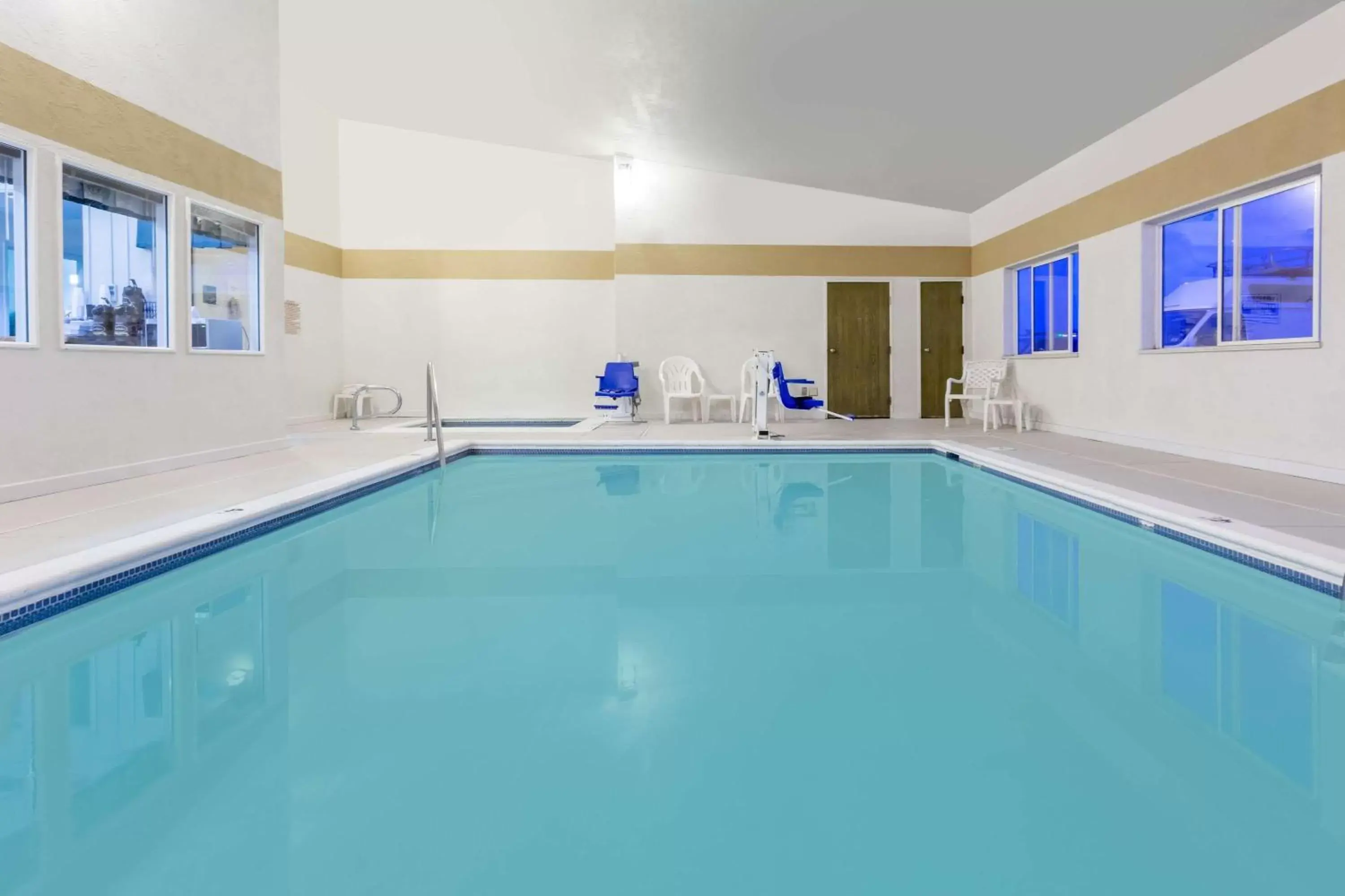 On site, Swimming Pool in Super 8 by Wyndham Fruita