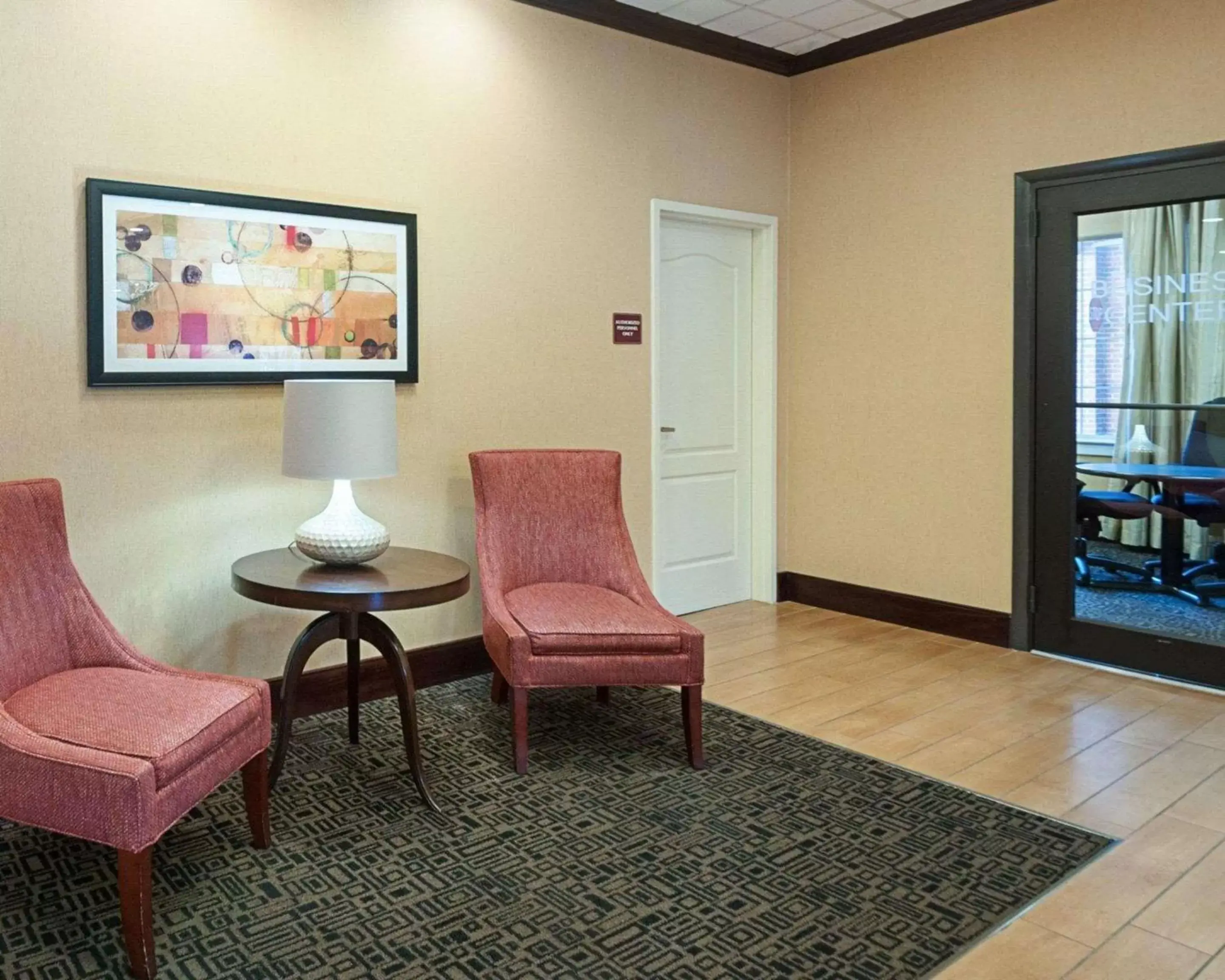 Lobby or reception, Seating Area in Comfort Inn Ballston