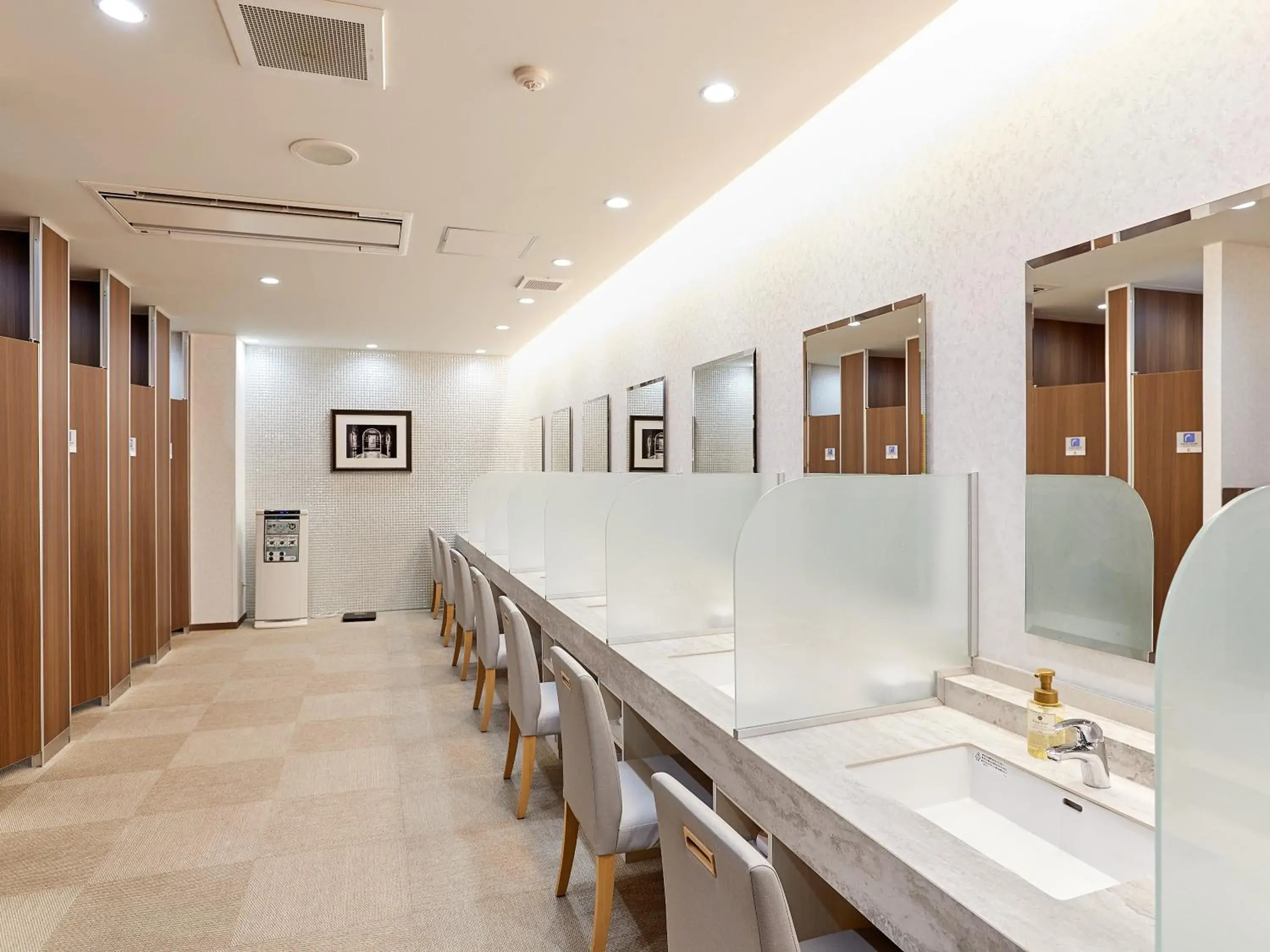 Area and facilities in Grand Cabin Hotel Naha Oroku